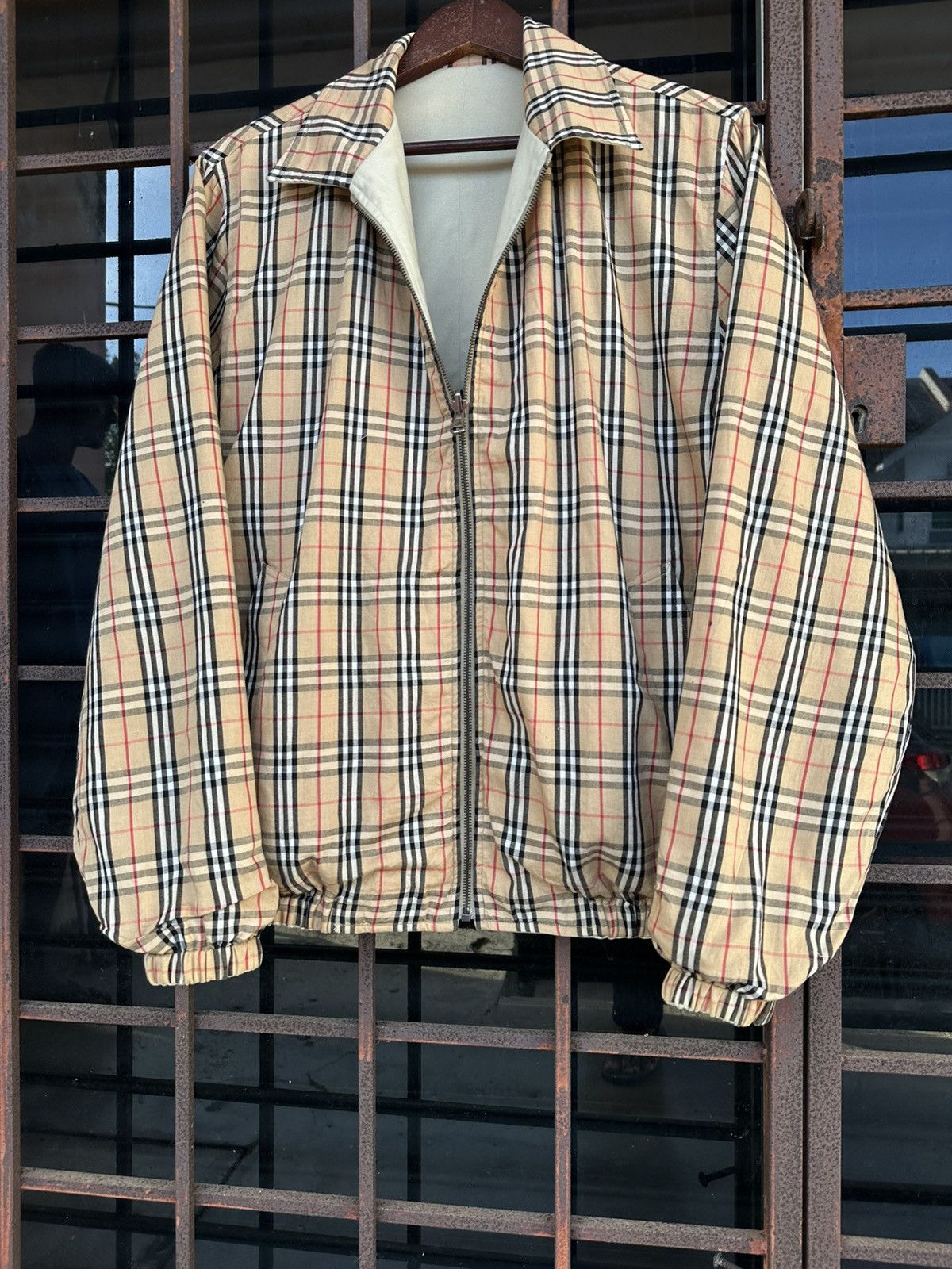 Burberry Burberry London Novacheck Reversible Light Bomber Jacket Size US M / EU 48-50 / 2 - 7 Thumbnail