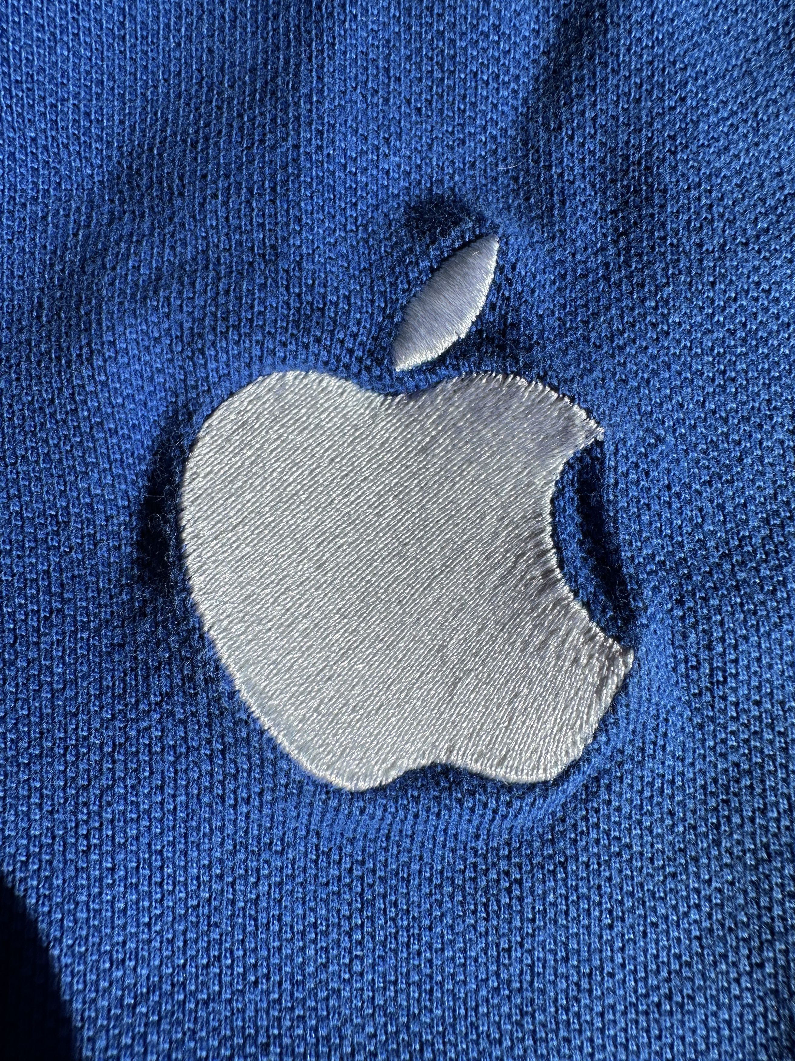 Apple Apple Store Genius Bar Blue Embroidered Logo Short Sleeve Size US M / EU 48-50 / 2 - 1 Thumbnail