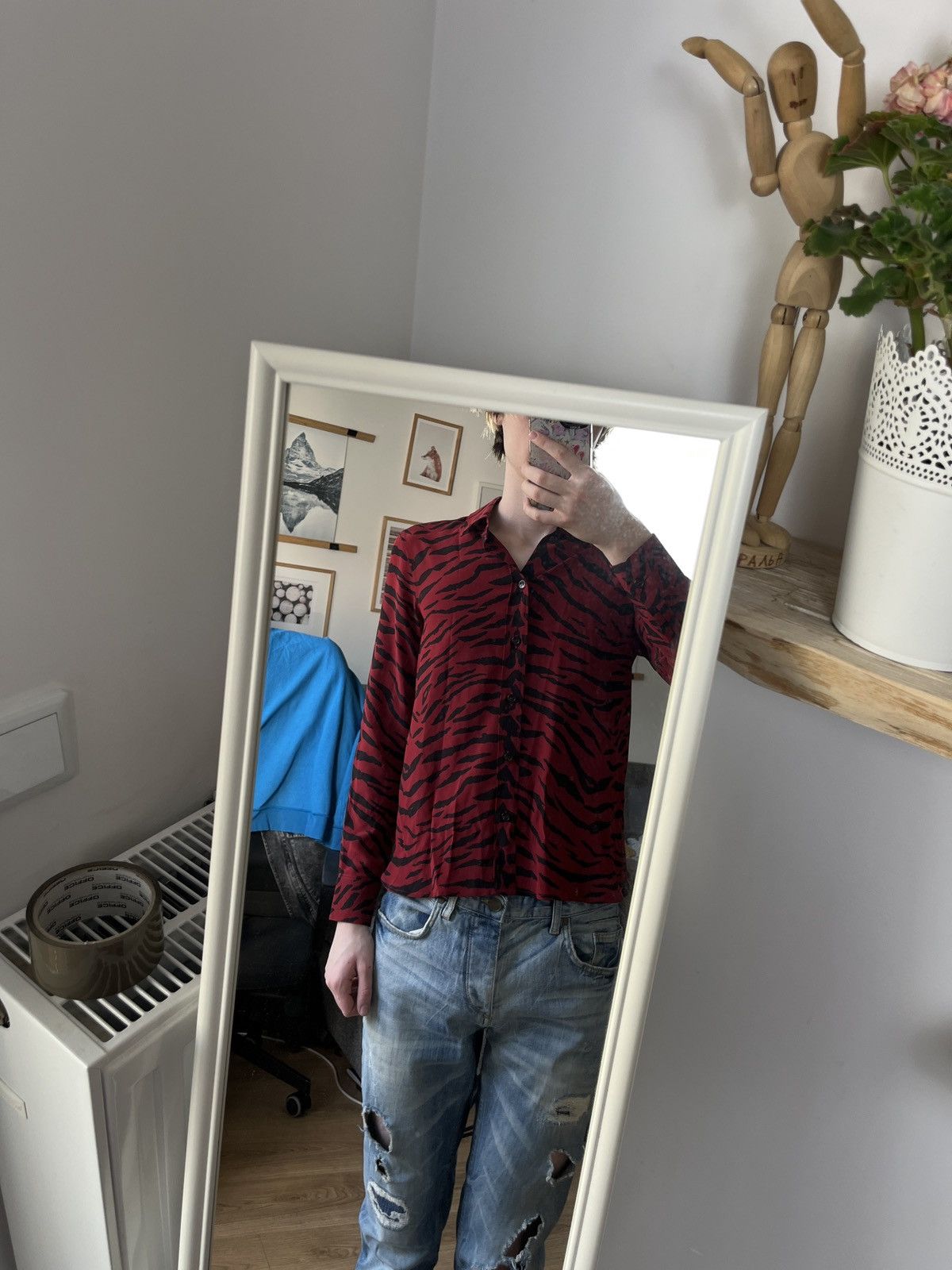 Hedi Slimane × Saint Laurent Paris Saint Laurent Zebra Red Silk shirt rare luxury high quality Size US S / EU 44-46 / 1 - 2 Thumbnail