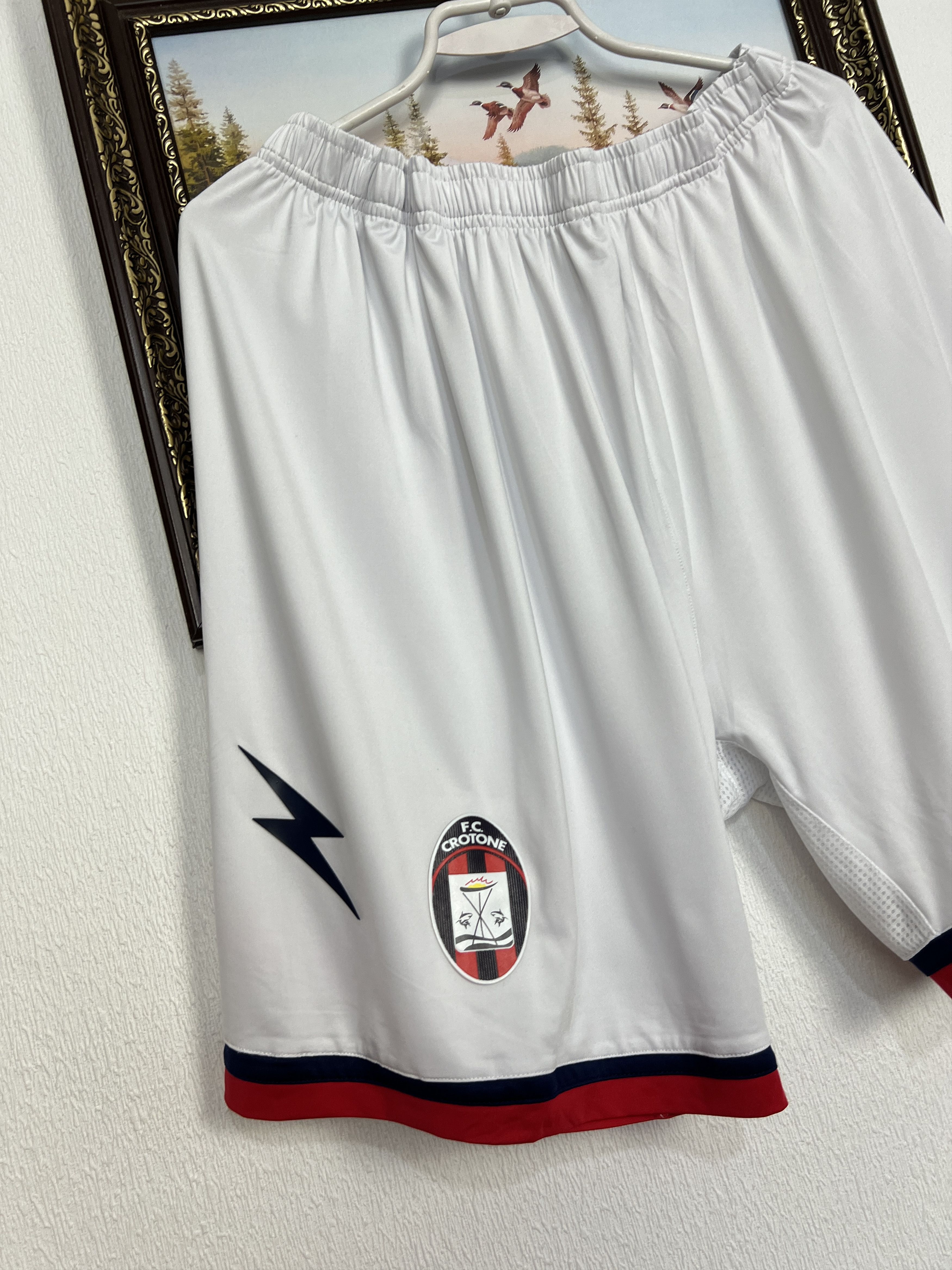 Vintage Vintage Zeus Crotone Football Shorts Soccer Athletic Maglia Size US 36 / EU 52 - 3 Thumbnail