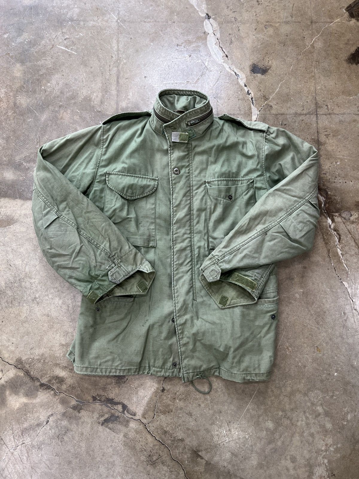 Vintage Vintage Army RainCoat Multi Pocket Jacket Green Size US M / EU 48-50 / 2 - 2 Thumbnail
