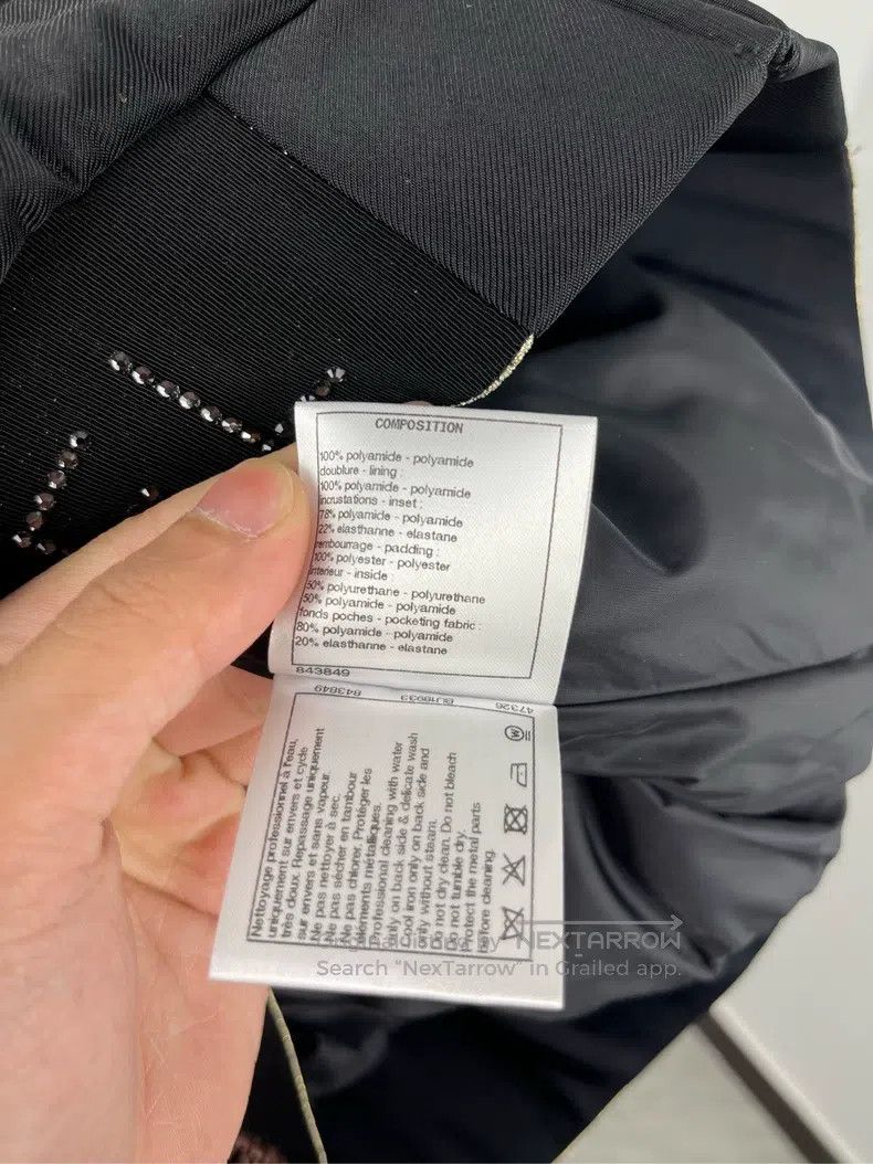 Chanel Chanel Black rhinestone letter logo long-sleeved jacket Size XS / US 0-2 / IT 36-38 - 6 Thumbnail