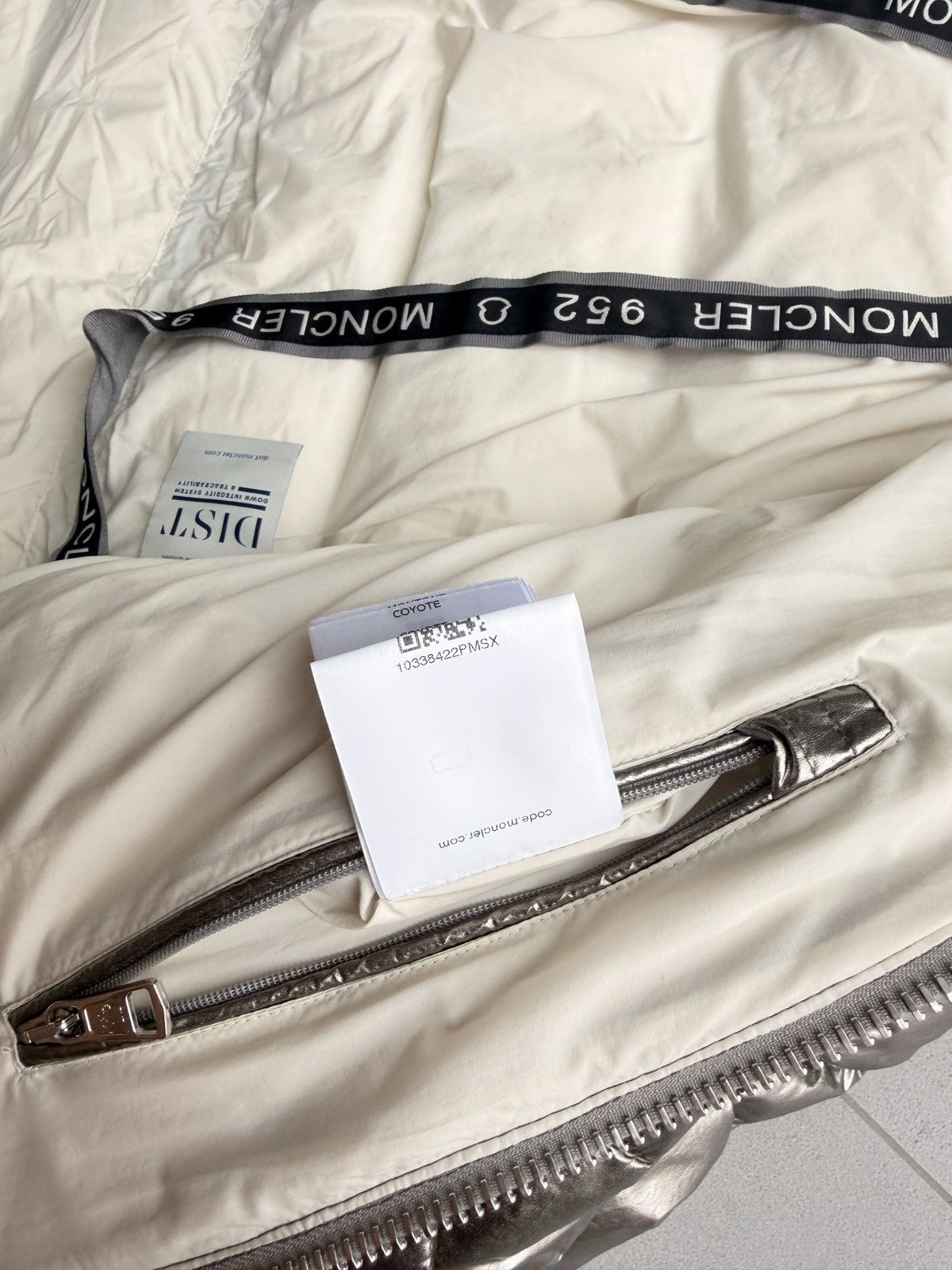 Moncler MONCLER Inuit Down Jacket Coat size 0 fits S Size US S / EU 44-46 / 1 - 13 Thumbnail