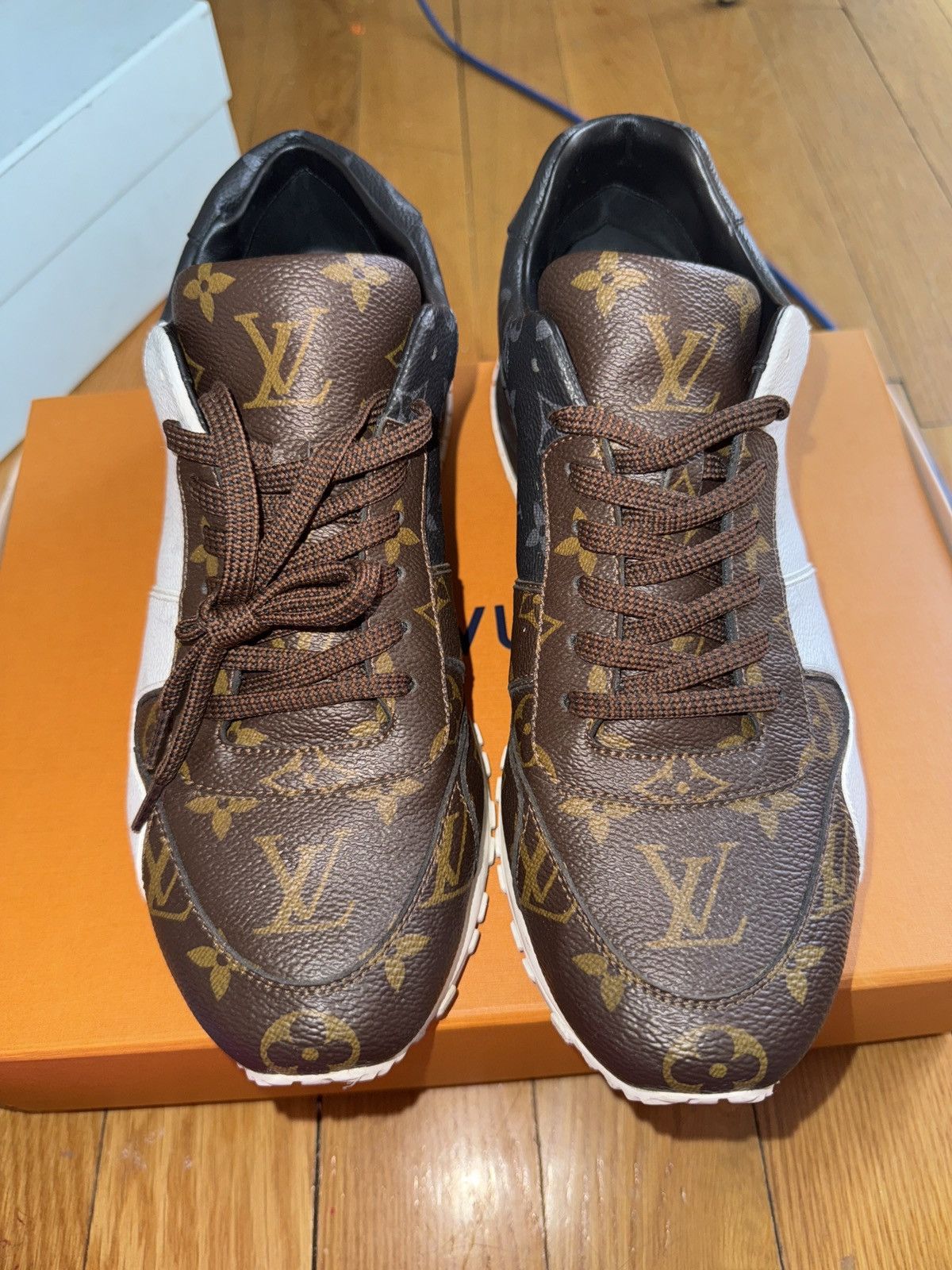 Louis Vuitton LV run away sneaker ‘tri-color’ Size US 7.5 / EU 40-41 - 1 Thumbnail