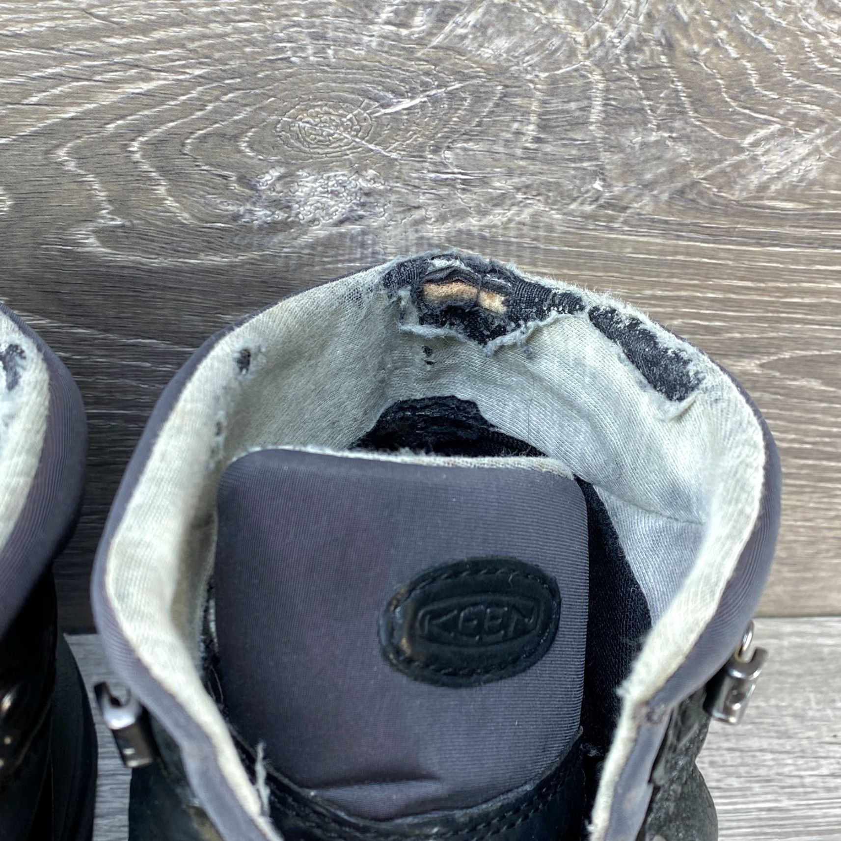 KEEN Keen Kaci Black Leather Winter Waterproof Mid Boot Lace Up 100 G Insulation 10.5 Boots Women Size US 8 / IT 38 - 5 Thumbnail