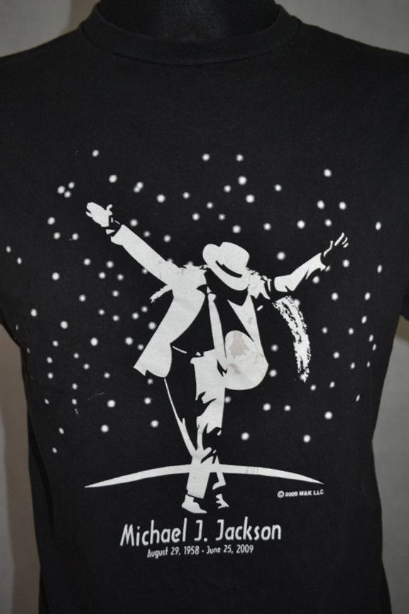 Band Tees × Michael Jackson × Vintage Vintage 2009 Michael Jackson tee M Size US M / EU 48-50 / 2 - 3 Thumbnail
