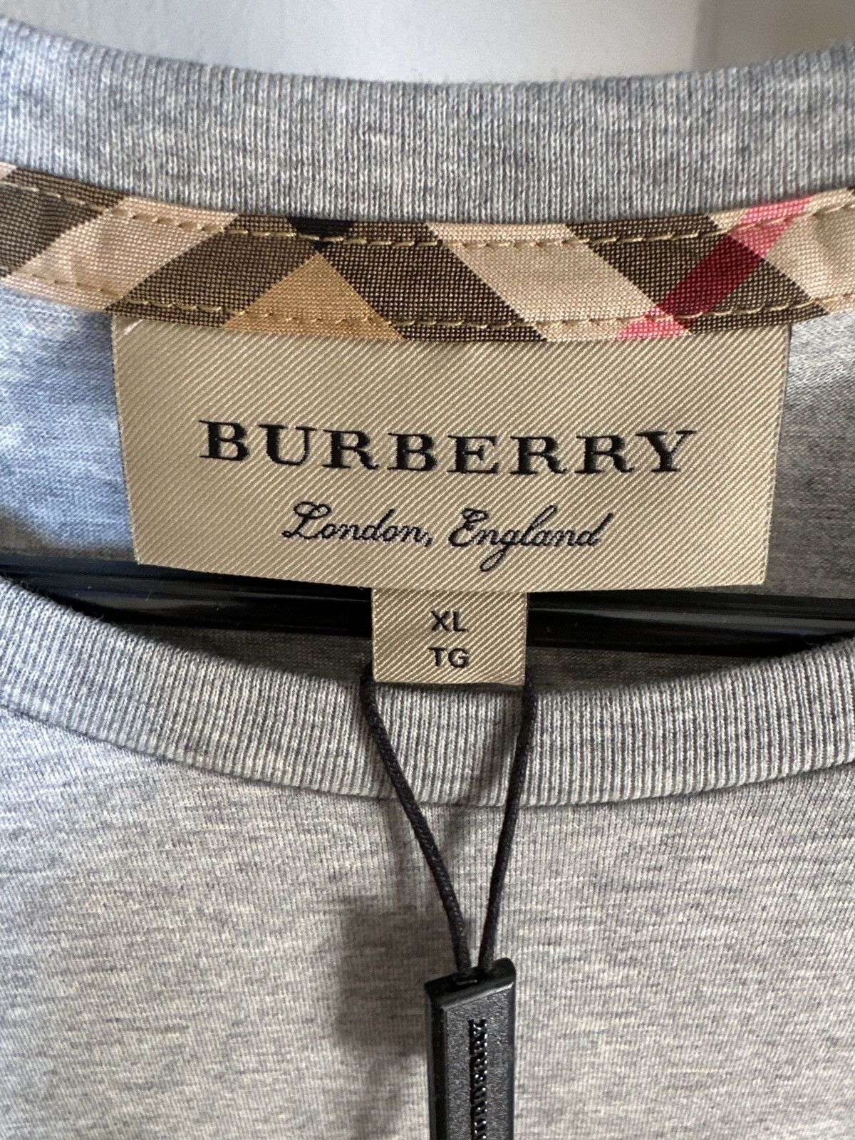 Burberry Grey Burberry Shirt Size US XL / EU 56 / 4 - 6 Thumbnail