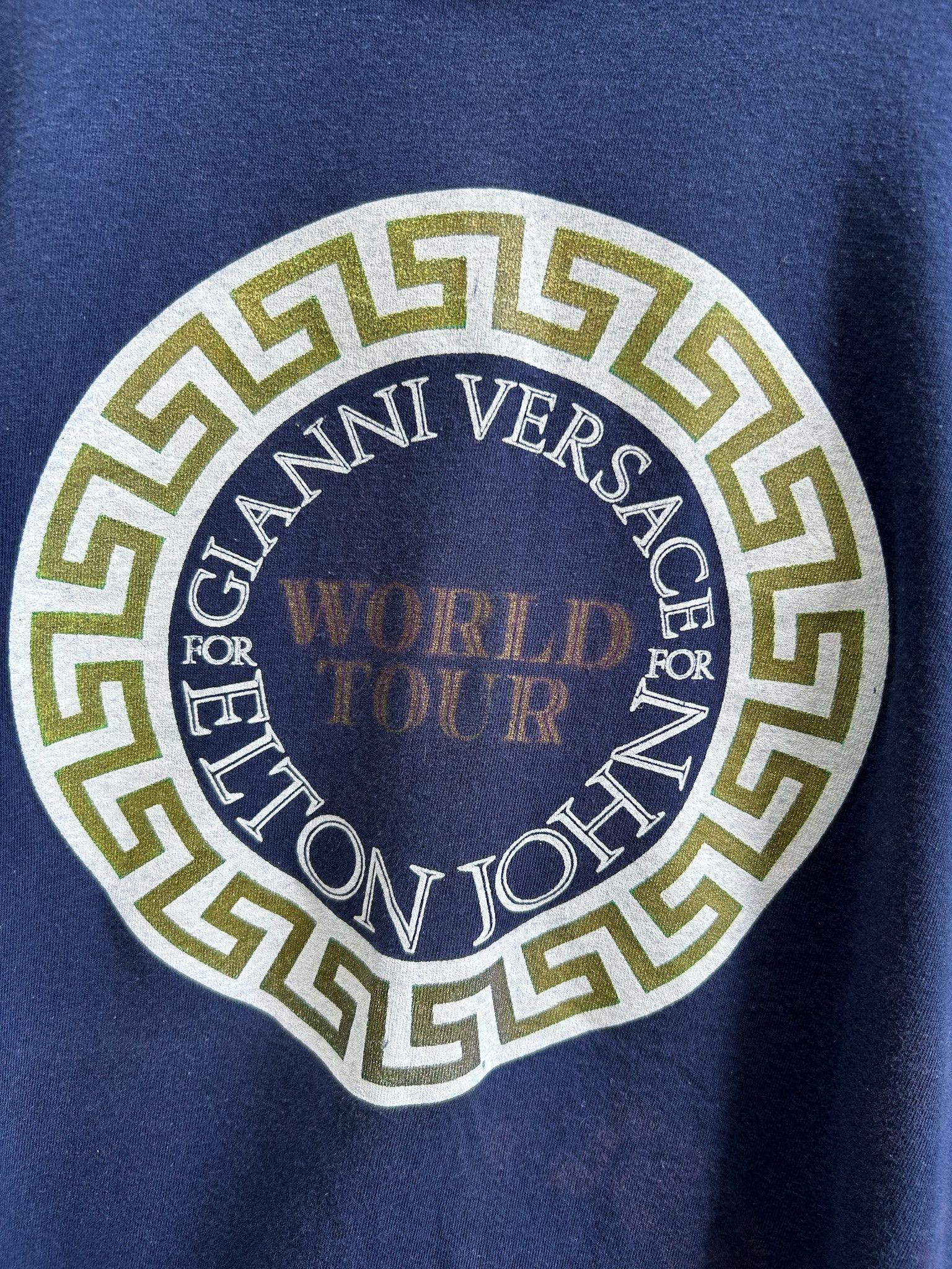 Band Tees Vintage 90s Elton John Gianni Versace World Tour T-shirt Size US XL / EU 56 / 4 - 4 Thumbnail