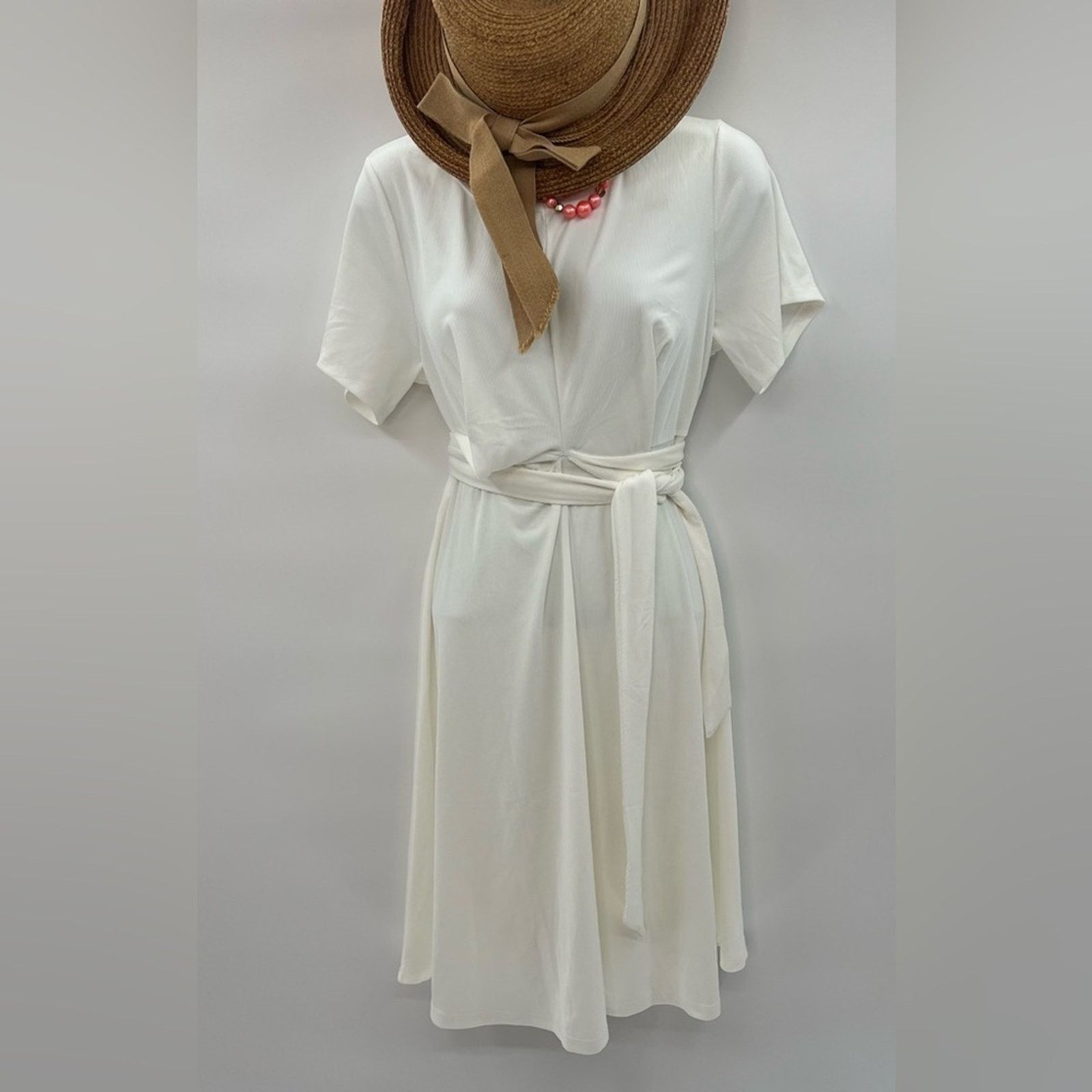 & Other Stories Aiswi Elegant White Dress Size M NWOT Size M / US 6-8 / IT 42-44 - 4 Thumbnail