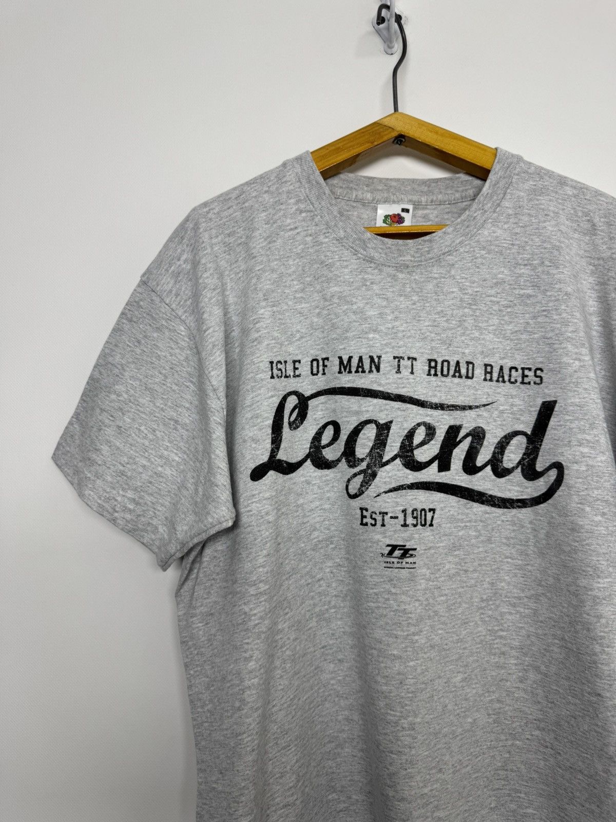 Fruit Of The Loom Vintage Y2k Big Logo Legend T Shirt Size US L / EU 52-54 / 3 - 2 Thumbnail