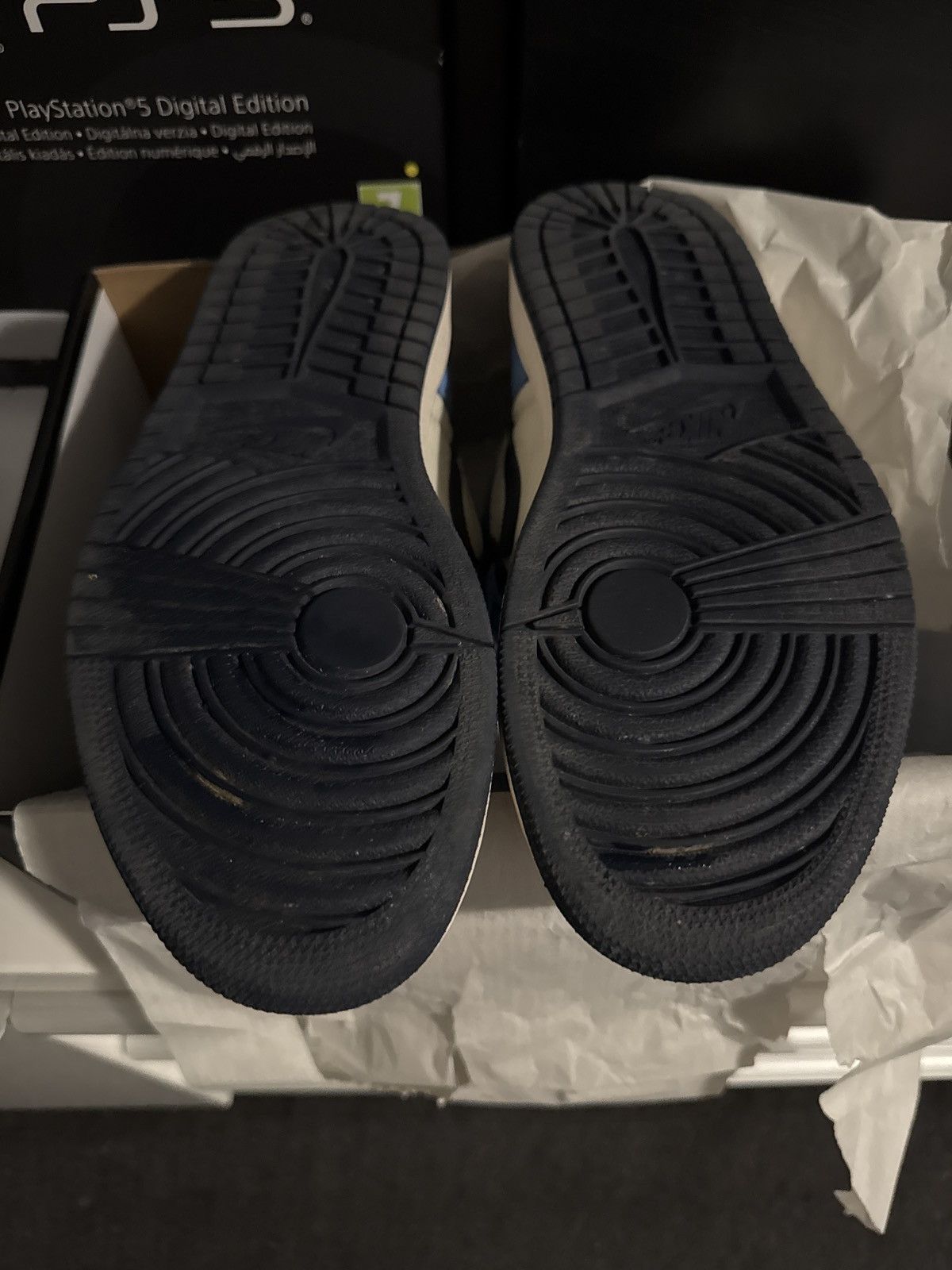Jordan Brand Jordan 1 high og obsidian Size US 8 / EU 41 - 8 Thumbnail