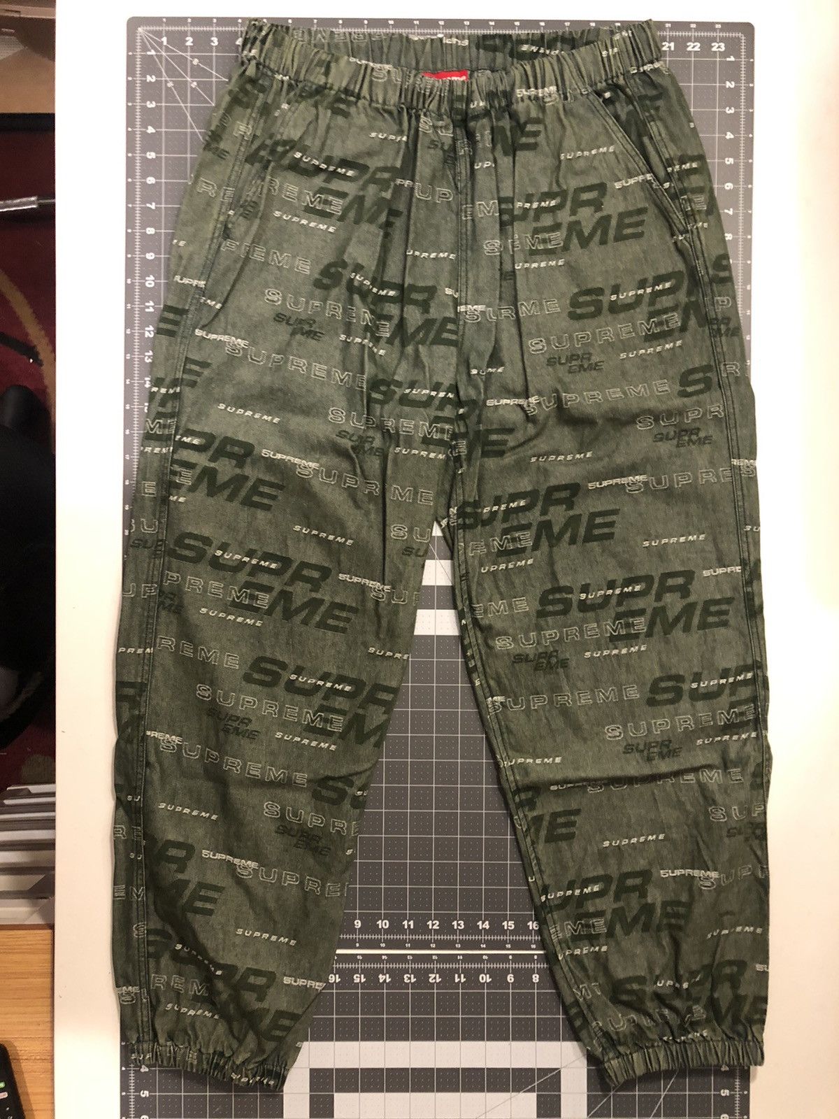 Supreme Supreme Skate Pants XL | Grailed