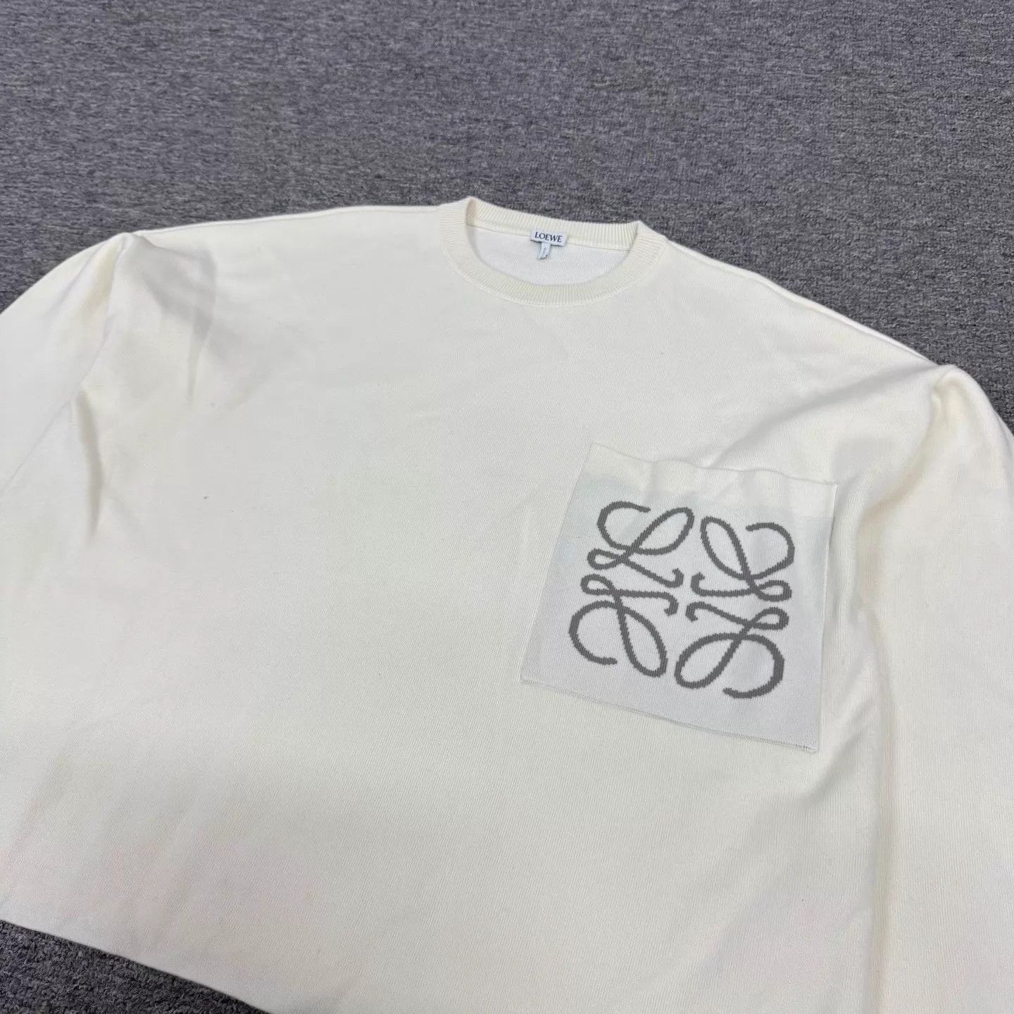 Loewe Loewe pocket oversized square logo sweatshirt M 99New Size M / US 6-8 / IT 42-44 - 5 Thumbnail