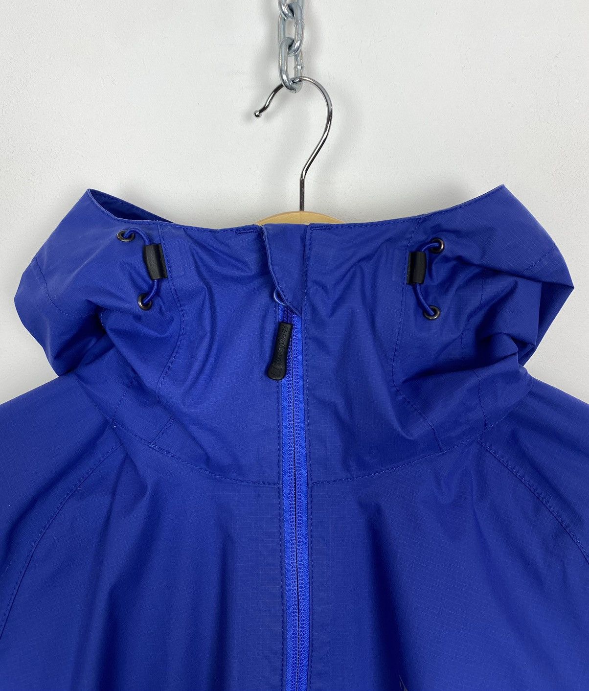 Berghaus Berghaus AQ2 Nylon Hooded Outdoor Jacket Gorpcore Logo Blue Size XL / US 12-14 / IT 48-50 - 13 Thumbnail