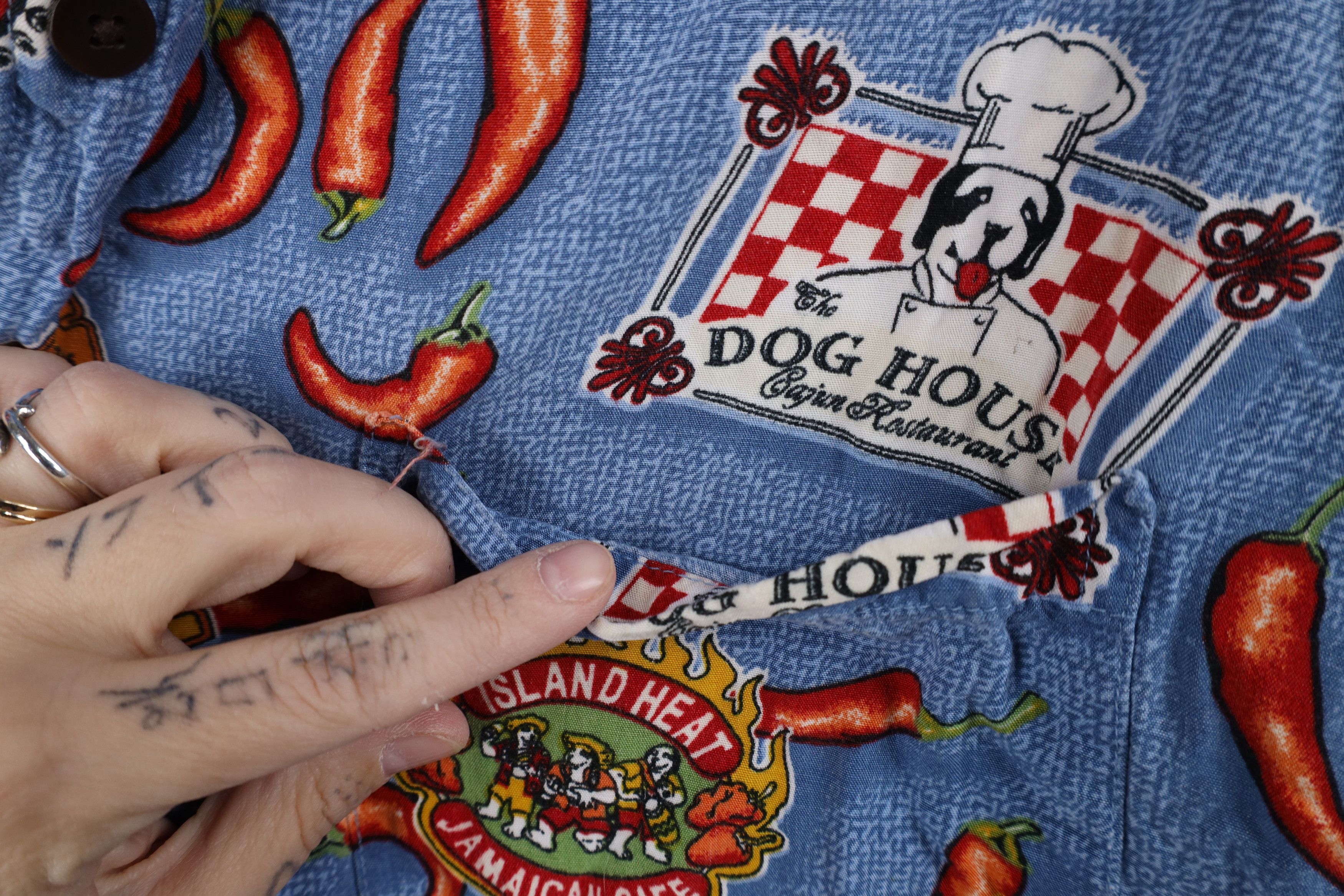 Big Dogs Vintage 90s Y2K Big Dogs Over Print Hawaiian Button Shirt Size US L / EU 52-54 / 3 - 4 Thumbnail