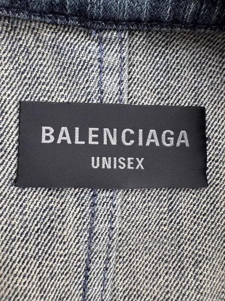 Balenciaga Balenciaga Reversed Patchwork Denim Jacket Size US XS / EU 42 / 0 - 3 Thumbnail