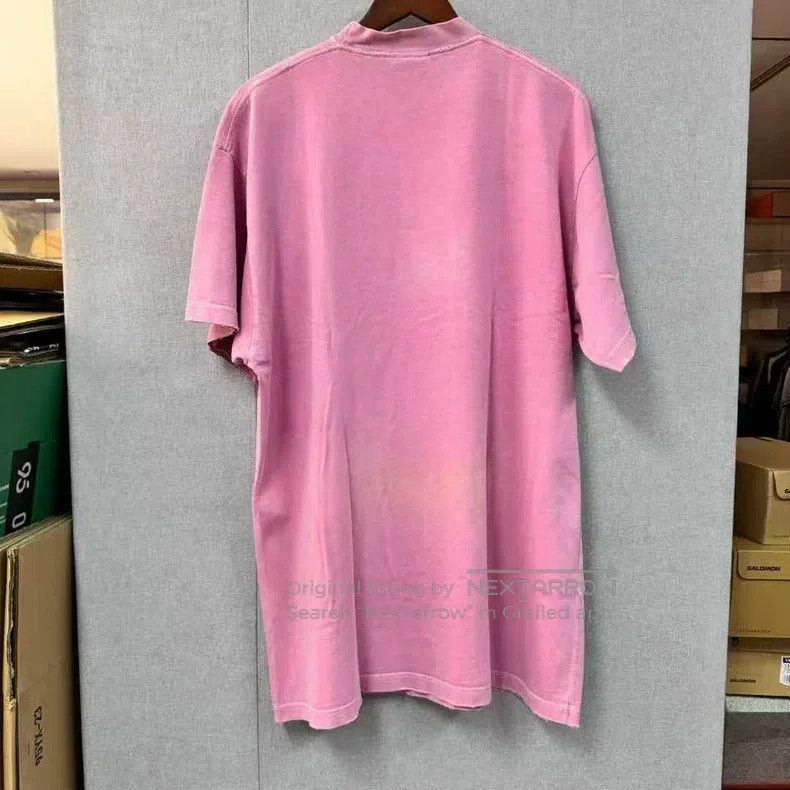 Balenciaga Balenciaga Distressed pink Eiffel Tower short-sleeve Size US S / EU 44-46 / 1 - 2 Thumbnail