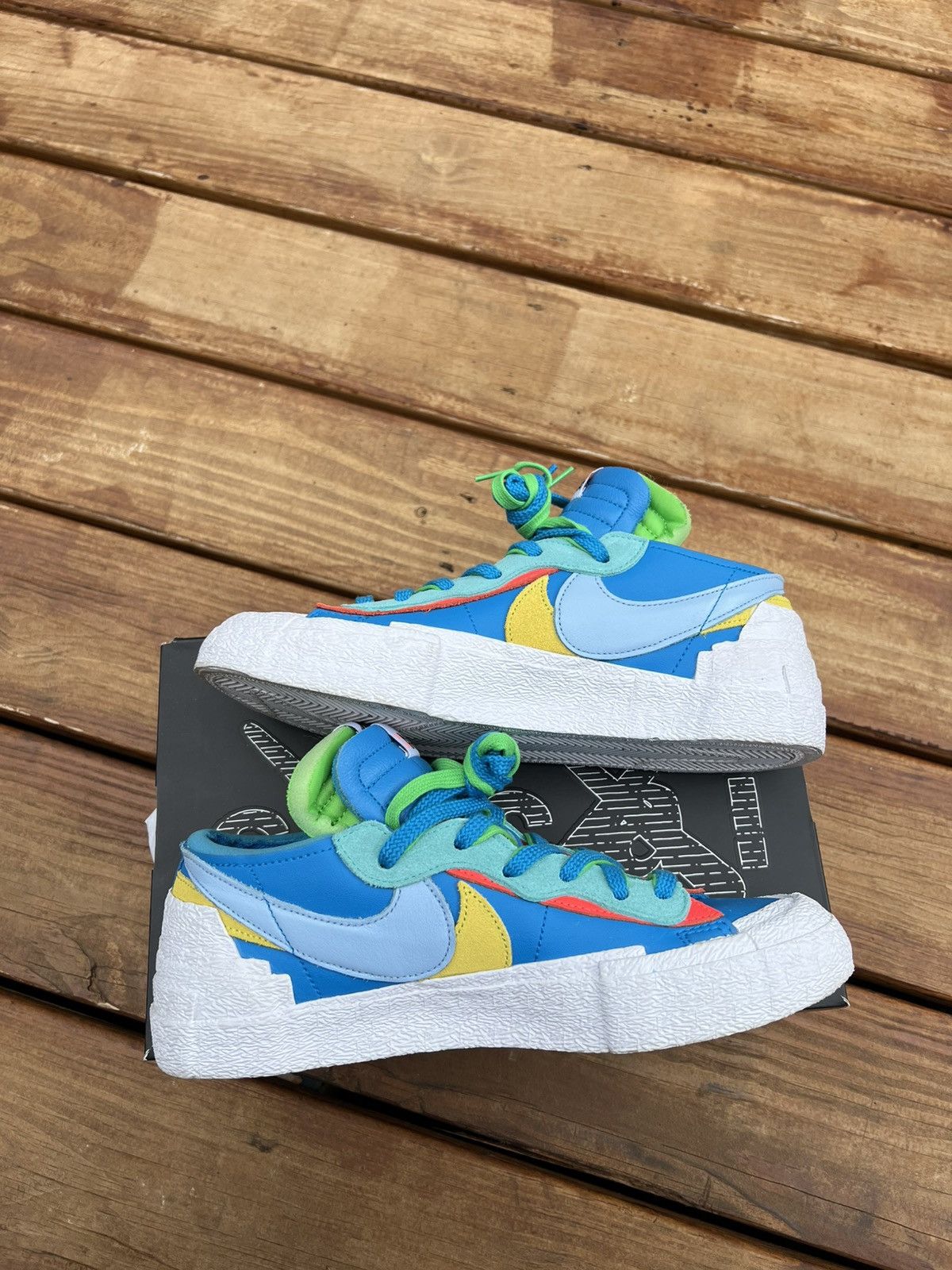 Kaws × Nike × Sacai Nike Sacai x Kaws blazer low Size US 9 / EU 42 - 2 Thumbnail