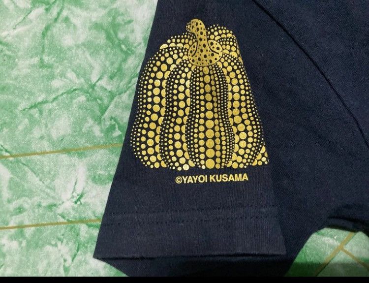 Designer × Japanese Brand × Yayoi Kusama Vintage T-shirt Art Yayoi Kusama Size US S / EU 44-46 / 1 - 3 Thumbnail