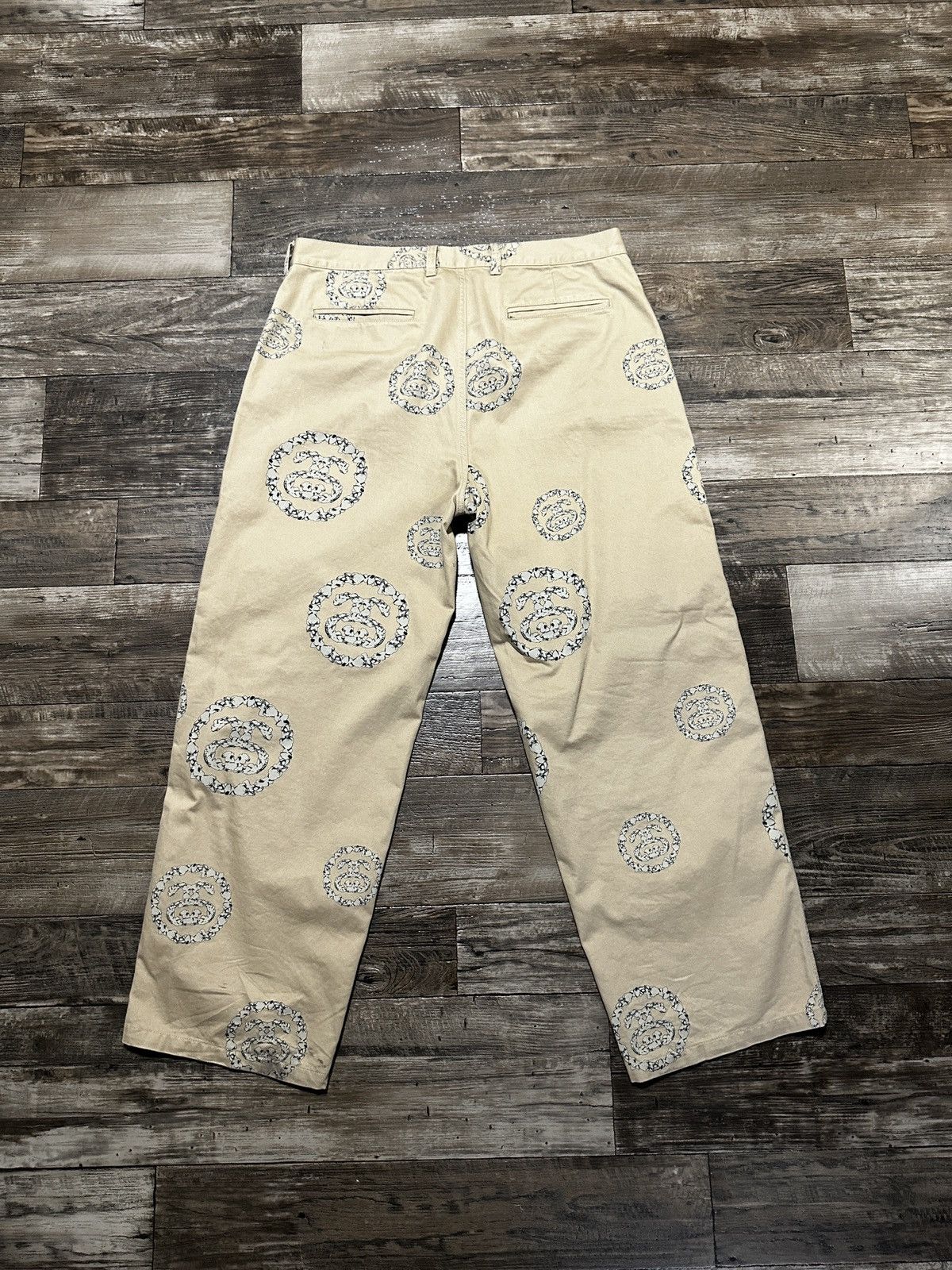 DENIM TEARS × Stussy Stussy Denim Tears SS Wreath Chinos Size US 38 / EU 54 - 4 Thumbnail