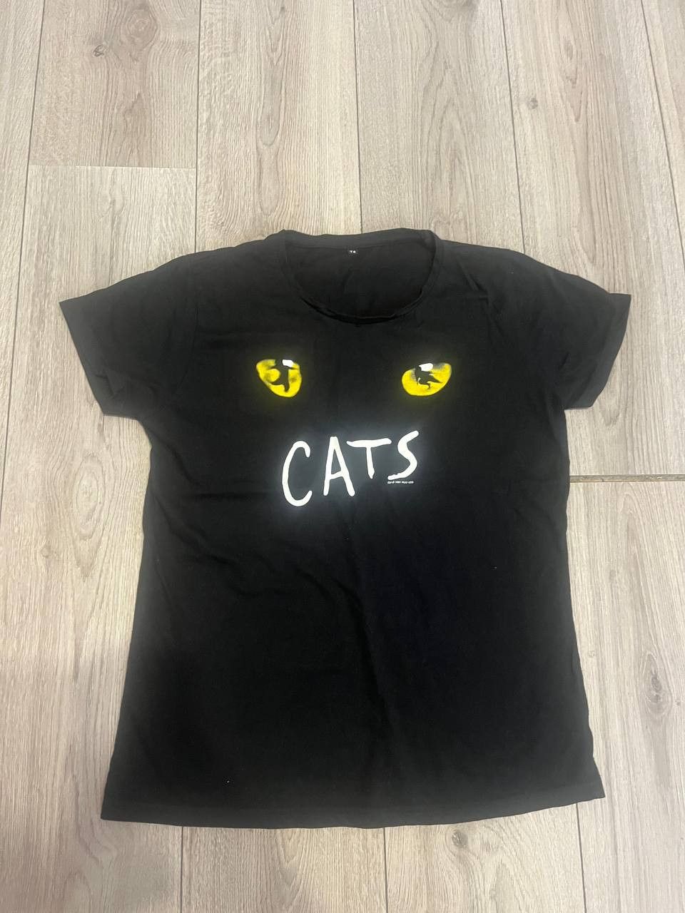 Band Tees × Vintage Cats Shirt Musical Fantasy Film Women's Tee Medium Size M / US 6-8 / IT 42-44 - 1 Thumbnail
