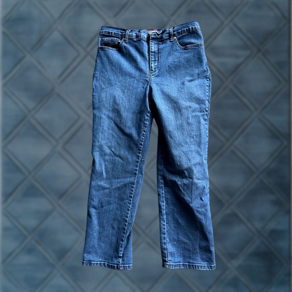 Gloria Vanderbilt Gloria Vanderbilt Amanda Jeans Womens Size 14P Blue Straight Leg Distres Size 36" / US 14 / IT 50 - 1 Thumbnail