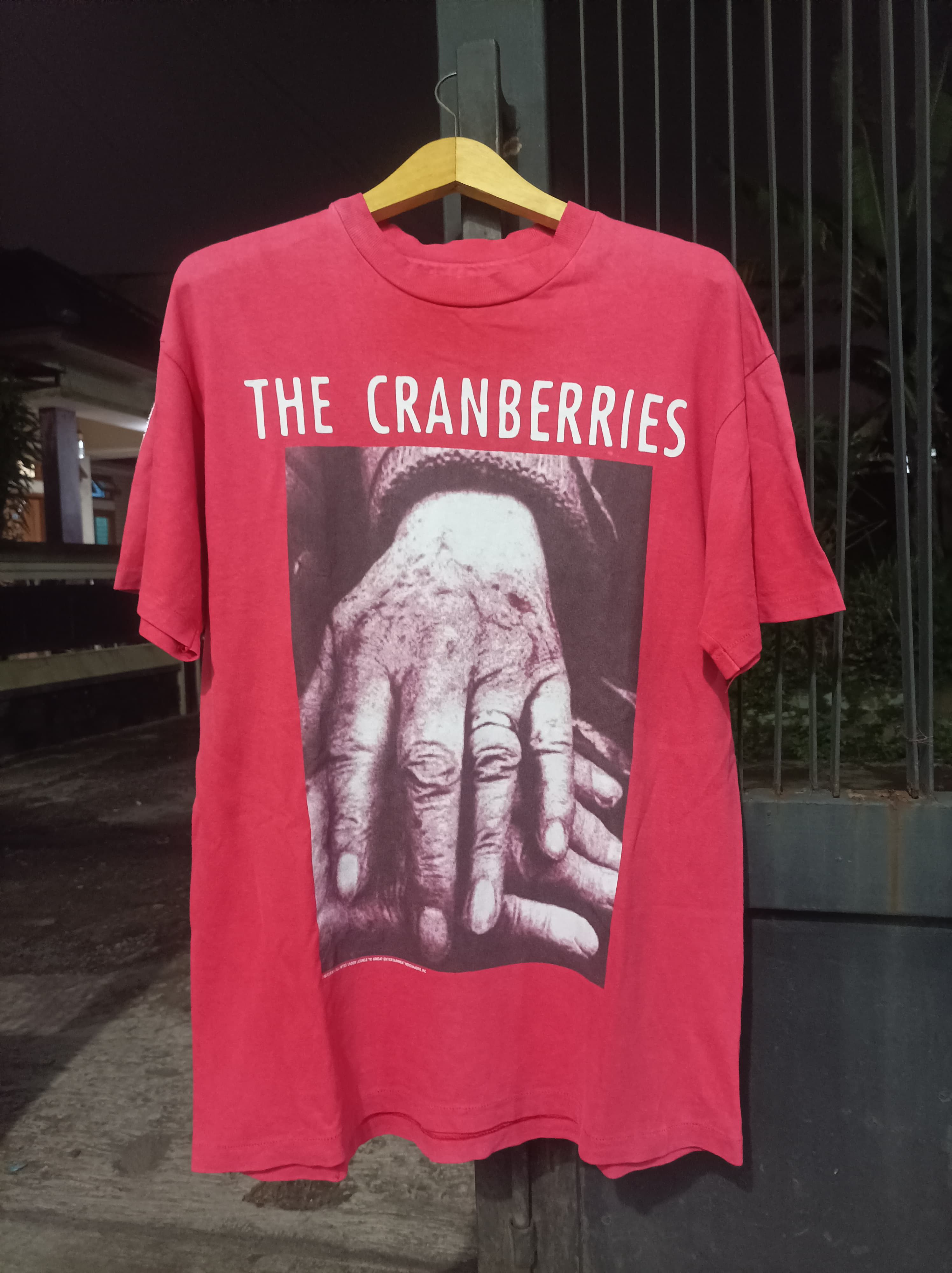 Hanes the cranberries 93 Size US L / EU 52-54 / 3 - 1 Thumbnail