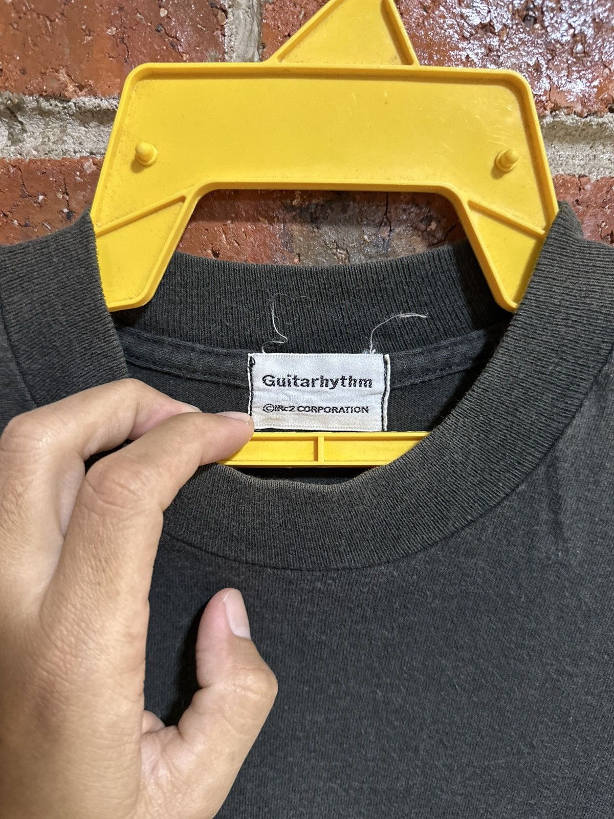 Japanese Brand × Vintage Vintage GuitarRhythm Tomoyasu Hotel Sun Faded Tee Size US L / EU 52-54 / 3 - 3 Thumbnail