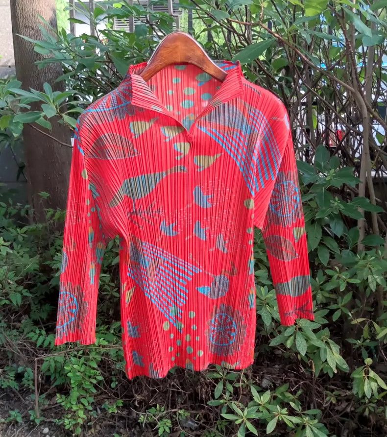 Issey Miyake Red Vintage Pleated Mandarin Collar Top - dmc Size US M / EU 48-50 / 2 - 1 Thumbnail