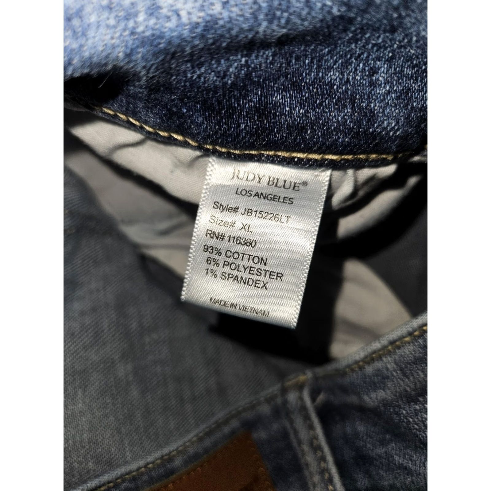 Denime Judy Blue Bermuda Shorts Womens XL Blue Denim Cuffed Stretch Casual JB15226LT Size 40" / US 18 - 8 Thumbnail