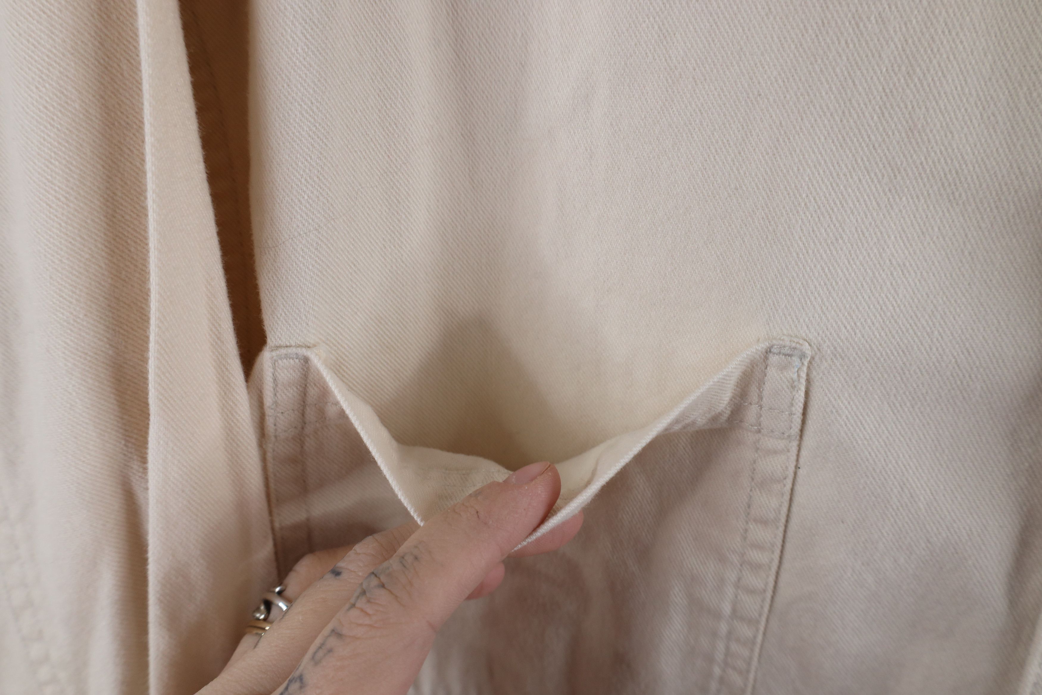 Levi's × Vintage Vintage Y2K 2003 Levis Collared Button Shirt Cream Cotton Size US M / EU 48-50 / 2 - 5 Thumbnail