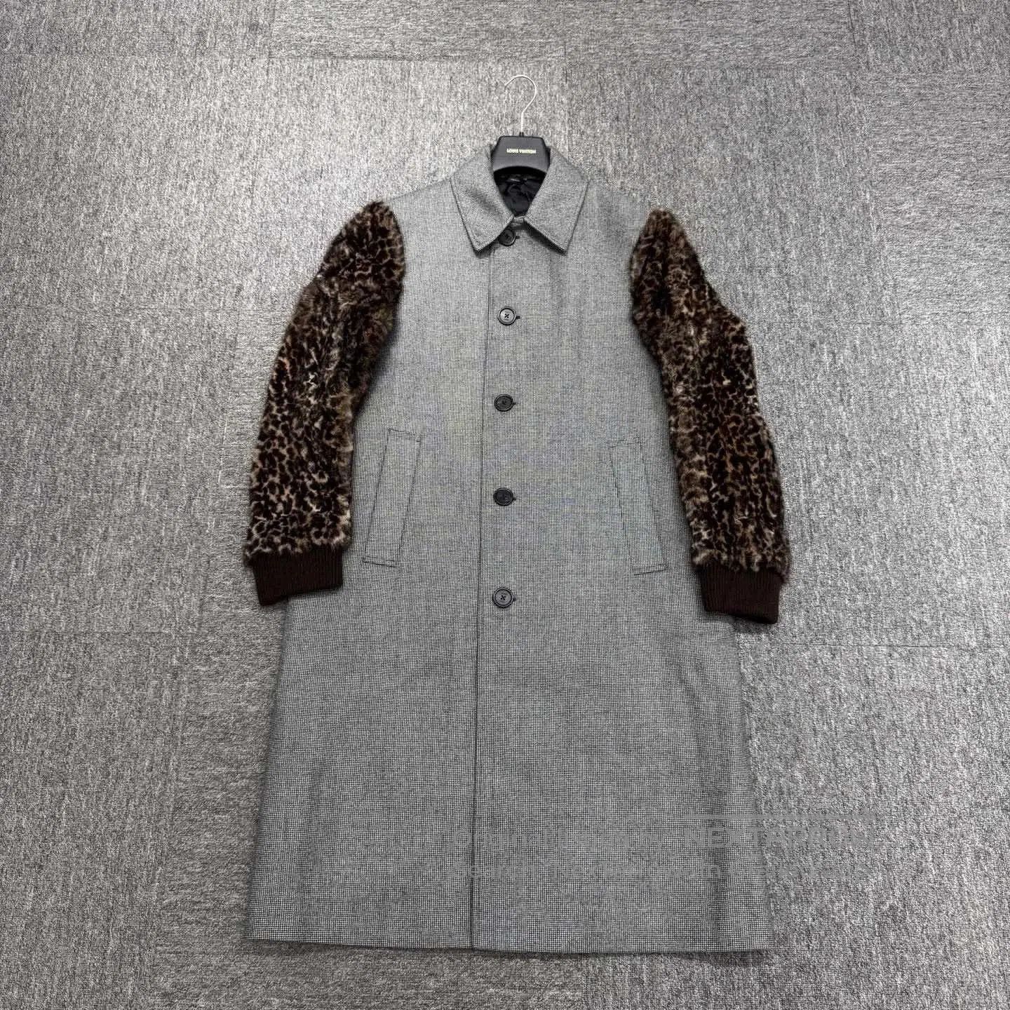 Fendi Fendi Fur Paneled Long Coat. Size US XL / EU 56 / 4 - 1 Thumbnail