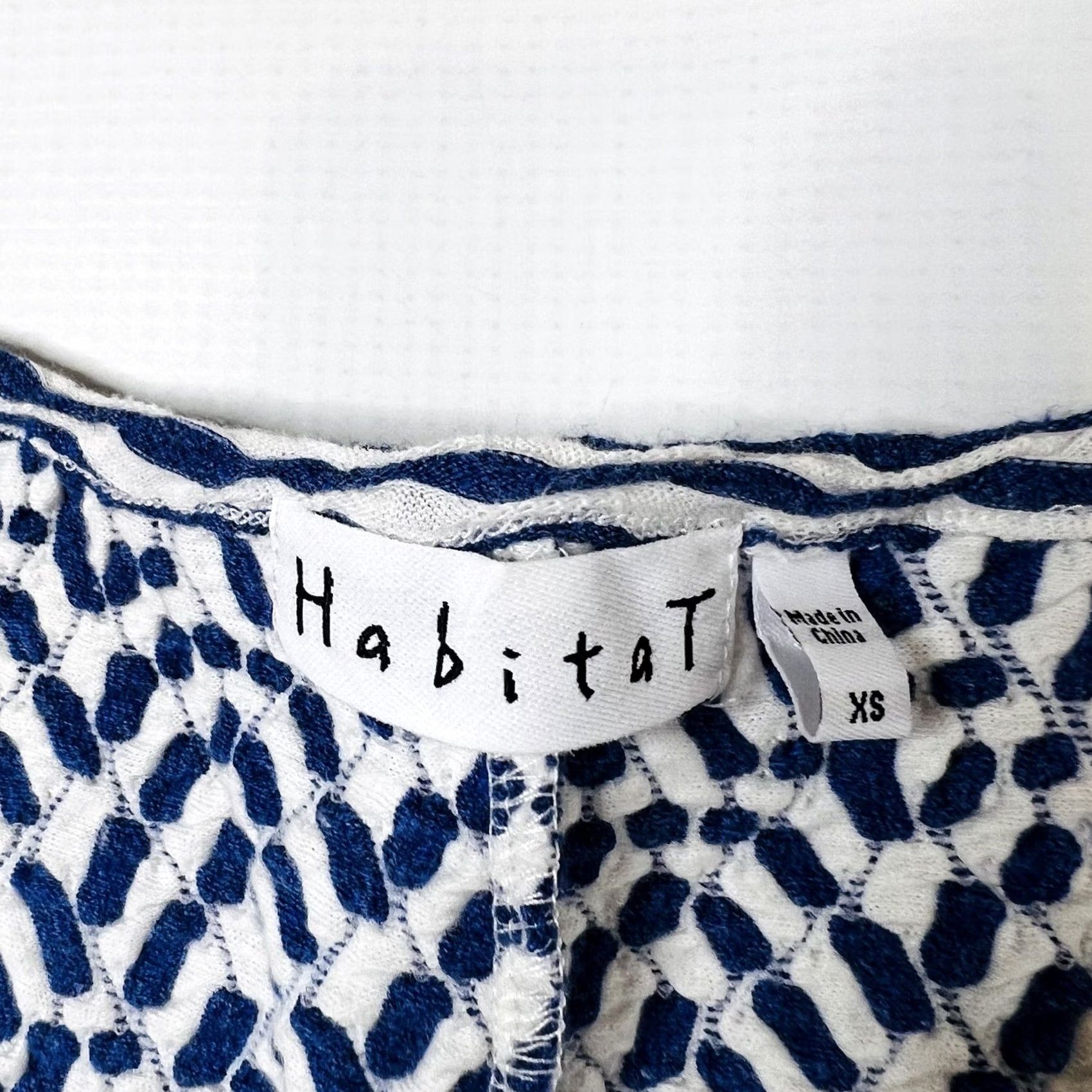 Habitat Habitat Wave Top Shirt Womens XS Blue White Abstract Print Half Sleeve Everyday Shirt Size XS / US 0-2 / IT 36-38 - 5 Thumbnail