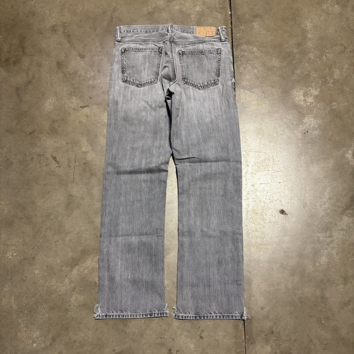 Old Navy Vintage Old Navy Straight Fit Relaxed Jeans Faded Distressed Size US 32 / EU 48 - 6 Thumbnail