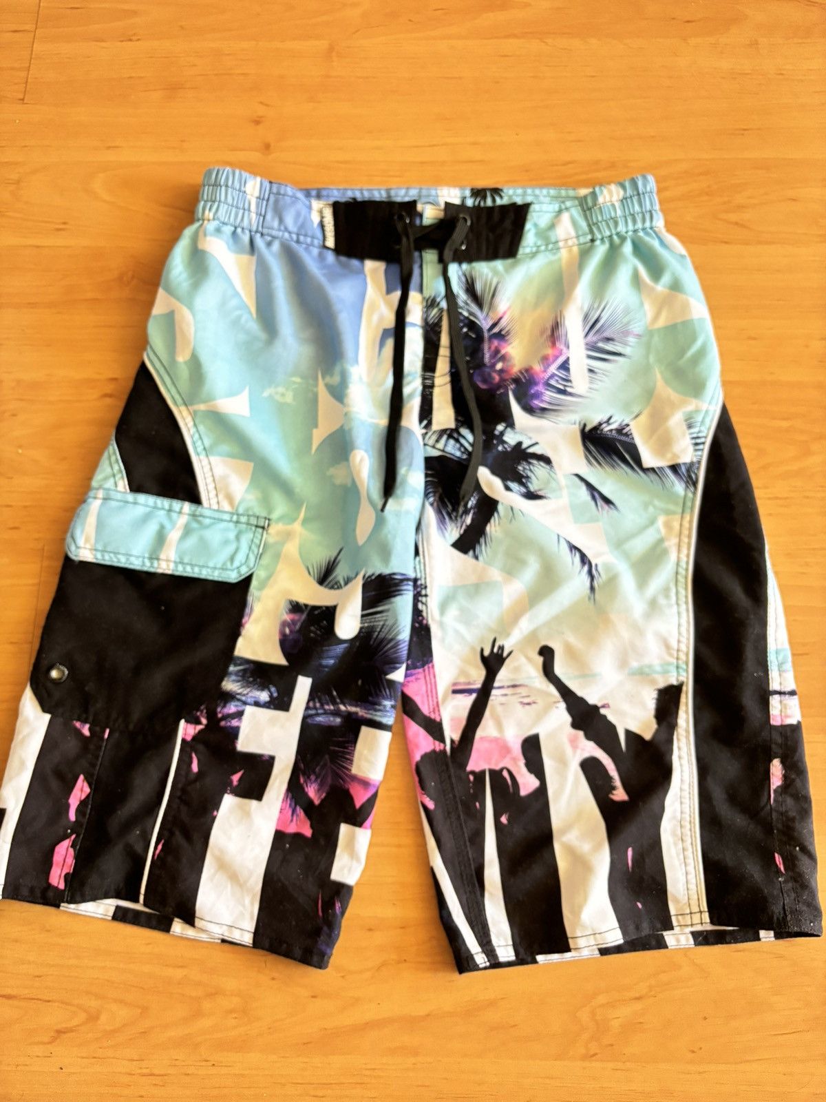 Vintage Vintage Surf Party Boardshorts - Never Worn - Y2K Aesthetic Size US 33 - 1 Thumbnail