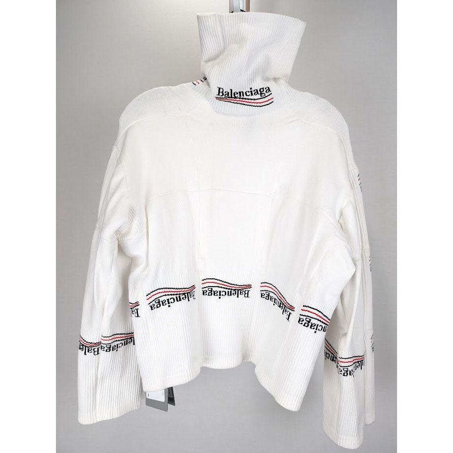 Balenciaga o1rshd1 Socks Jumper Political Tennis Socks in White Size US S / EU 44-46 / 1 - 11 Thumbnail