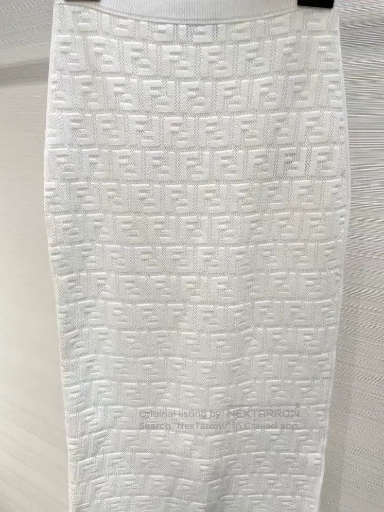 Fendi Fendi Knitted logo skirt, bodycon, high elasticity. Size 24" / US 00 / IT 34 - 3 Thumbnail