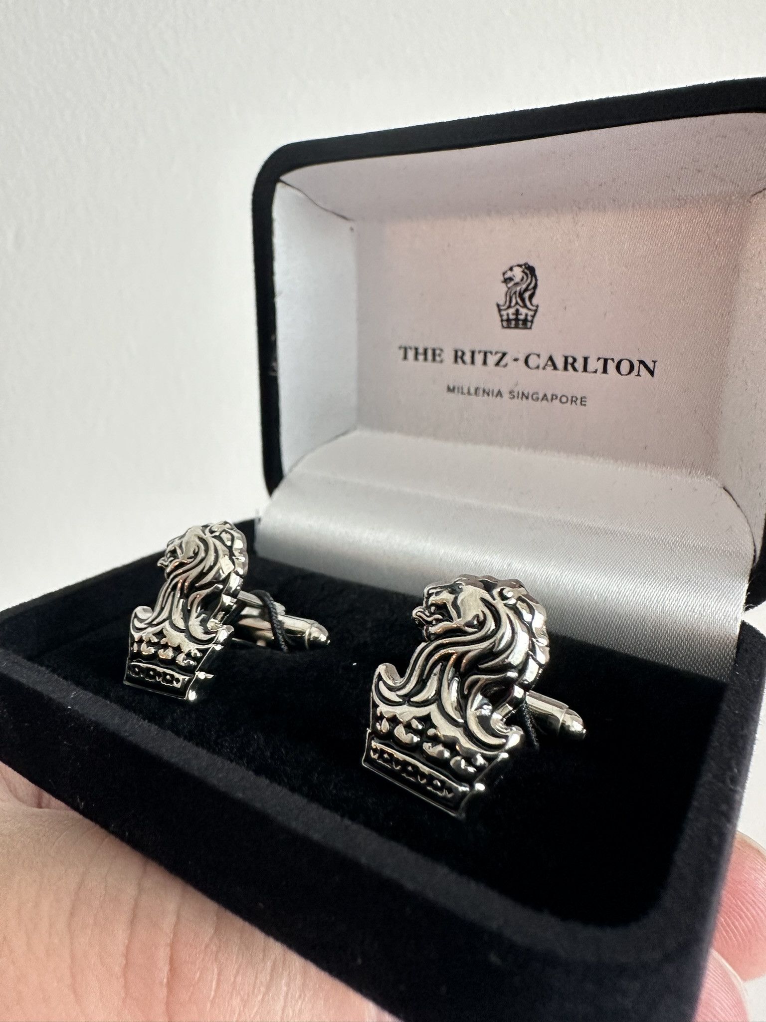 Ritz Carlton Hotel Ritz Carlton Cufflinks in Silver, Men's Product Image