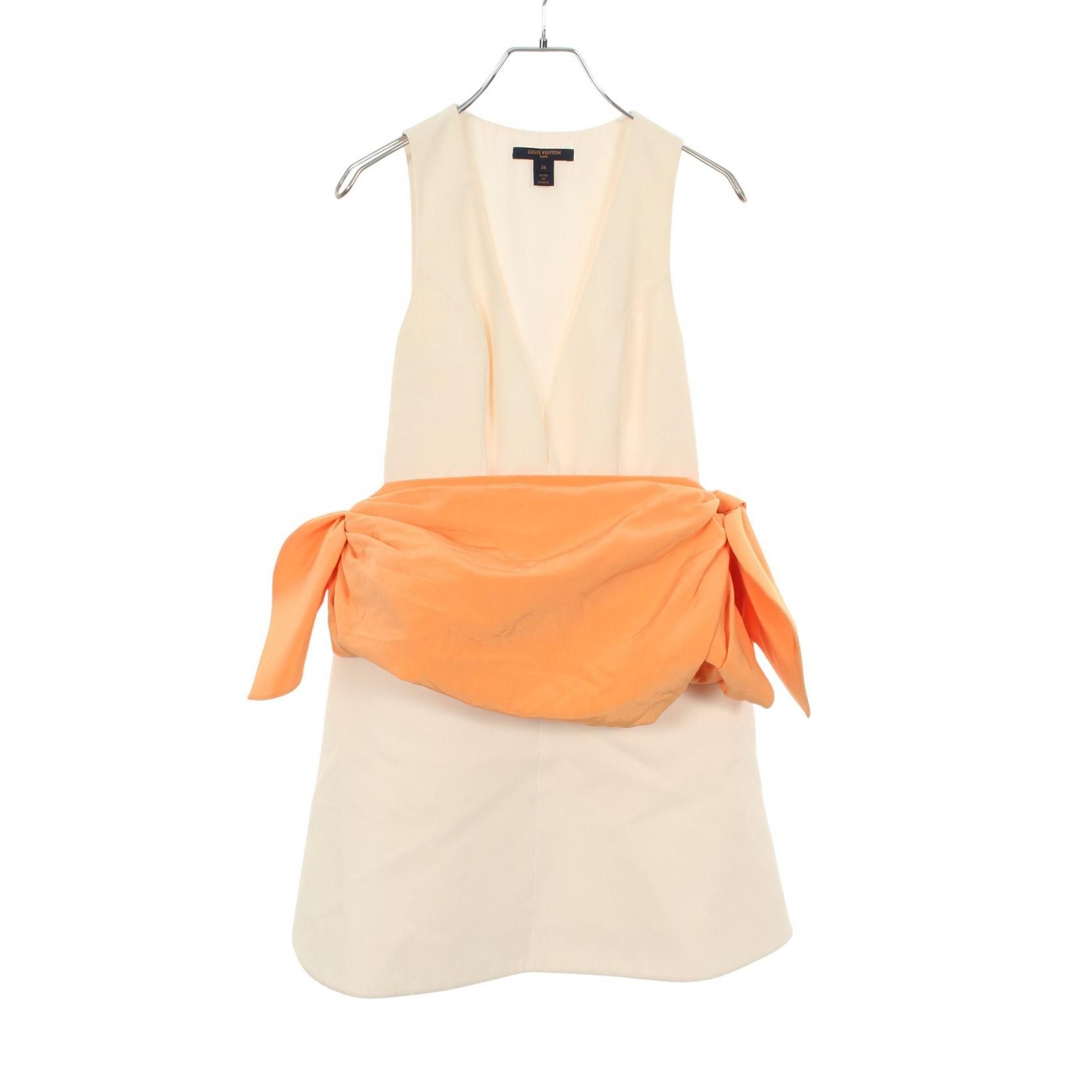 Louis Vuitton Louis Vuitton Louis Vuitton Silk Dress Textile Dresses DUTY FREE for USA Size ONE SIZE - 1 Thumbnail
