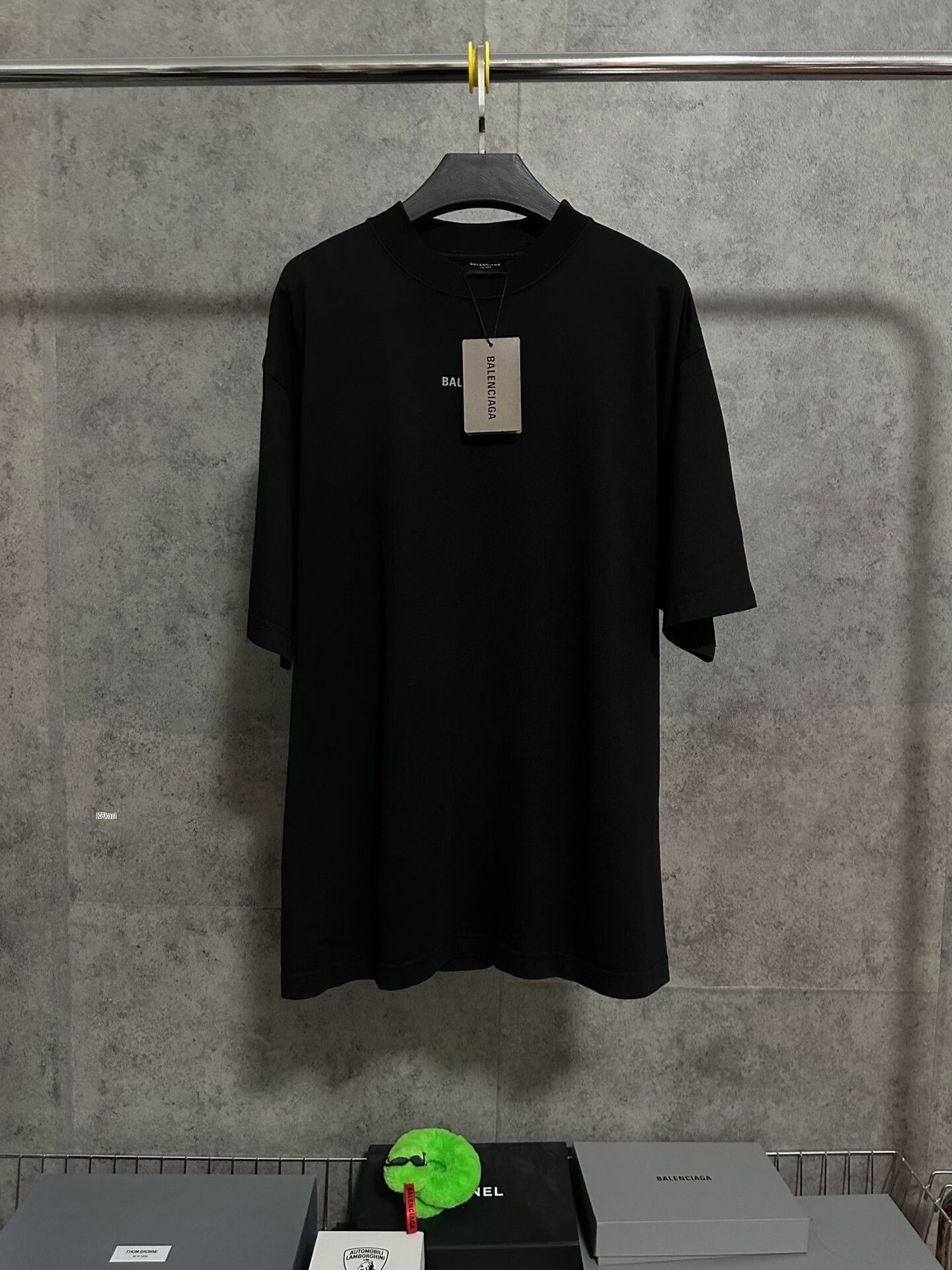 Balenciaga Balenciaga 3M Reflective Logo T-Shirt Size US S / EU 44-46 / 1 - 1 Thumbnail