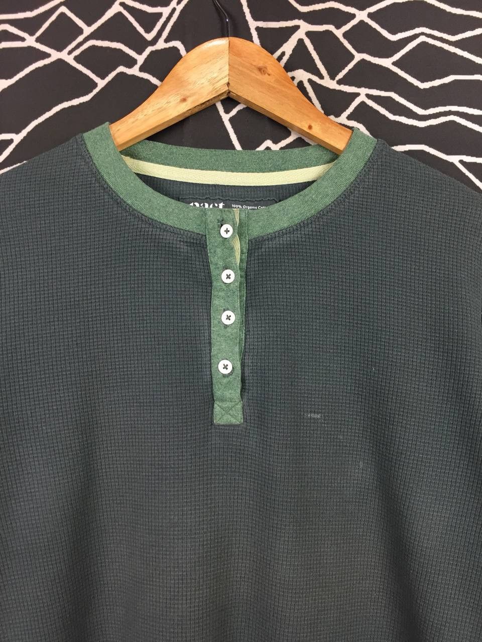 Other Pact Waffle Knit Contrast Trim Long Sleeve Henley Tee Size US L / EU 52-54 / 3 - 3 Thumbnail