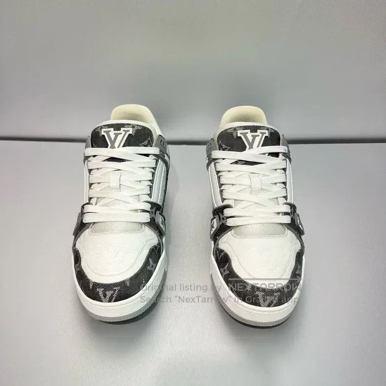 Louis Vuitton Louis Vuitton White and Grey denim shoes Size US 5 / EU 37 - 2 Thumbnail
