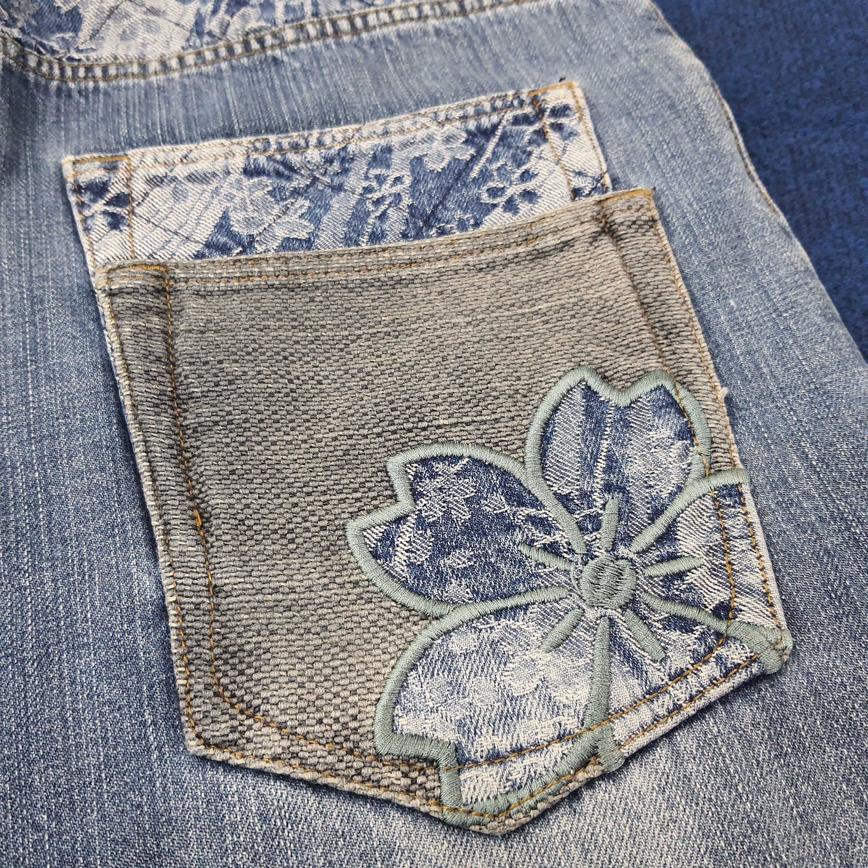 Japanese Brand Vintage Karakuri Tamashii (絡繰魂) Embroidery Jeans C252N29 Size US 33 - 2 Thumbnail