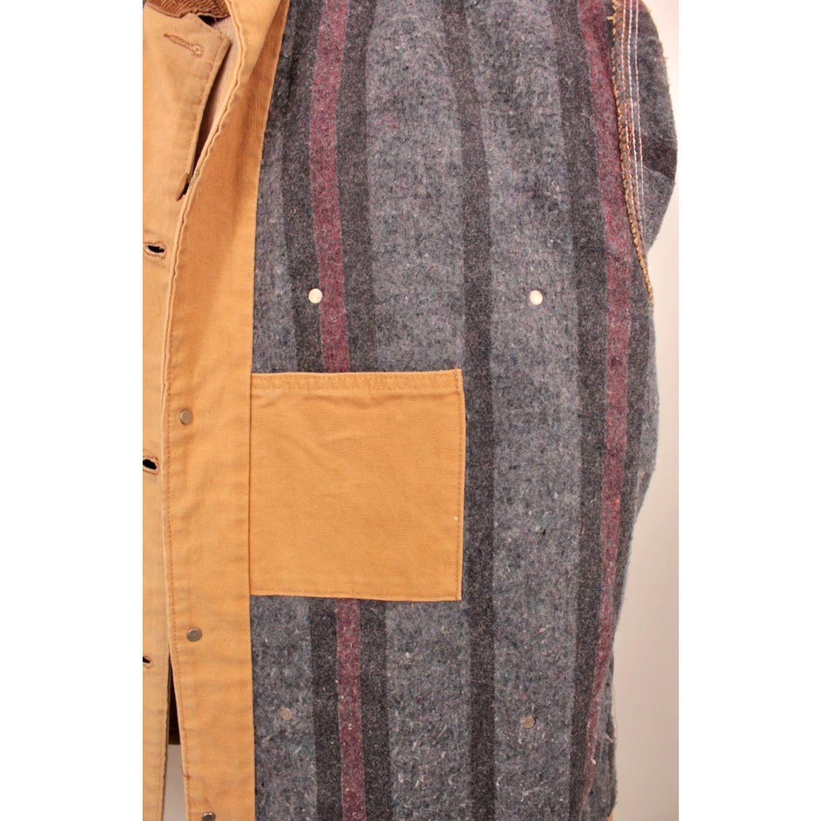 Carhartt VINTAGE Carhartt 90s Chore Jacket Khaki Canvas Size 44-46 Mens Size US S / EU 44-46 / 1 - 6 Thumbnail