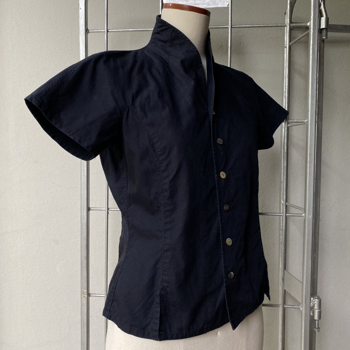 Zucca Zucca Black Short Sleeve Button-Up Blouse Size M / US 6-8 / IT 42-44 - 3 Thumbnail