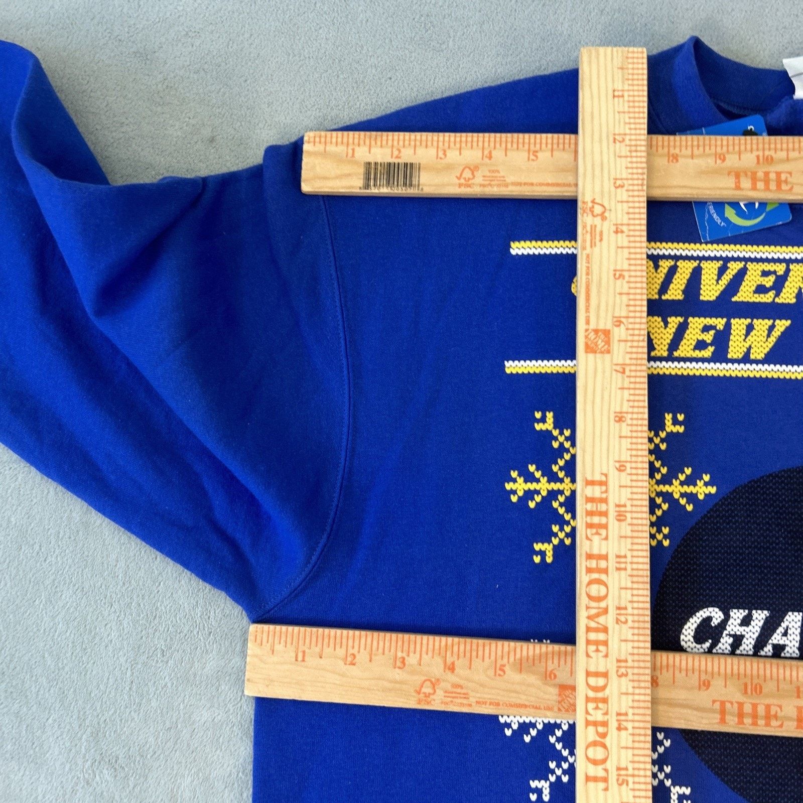 Champion Champion Sweater University Haven Connecticut Large Ornament Size US L / EU 52-54 / 3 - 7 Thumbnail