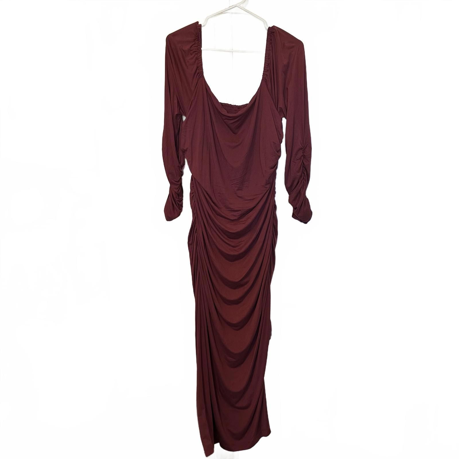 Designer Chic Wine-Colored Maxi Dress - XL Size XL / US 12-14 / IT 48-50 - 1 Thumbnail