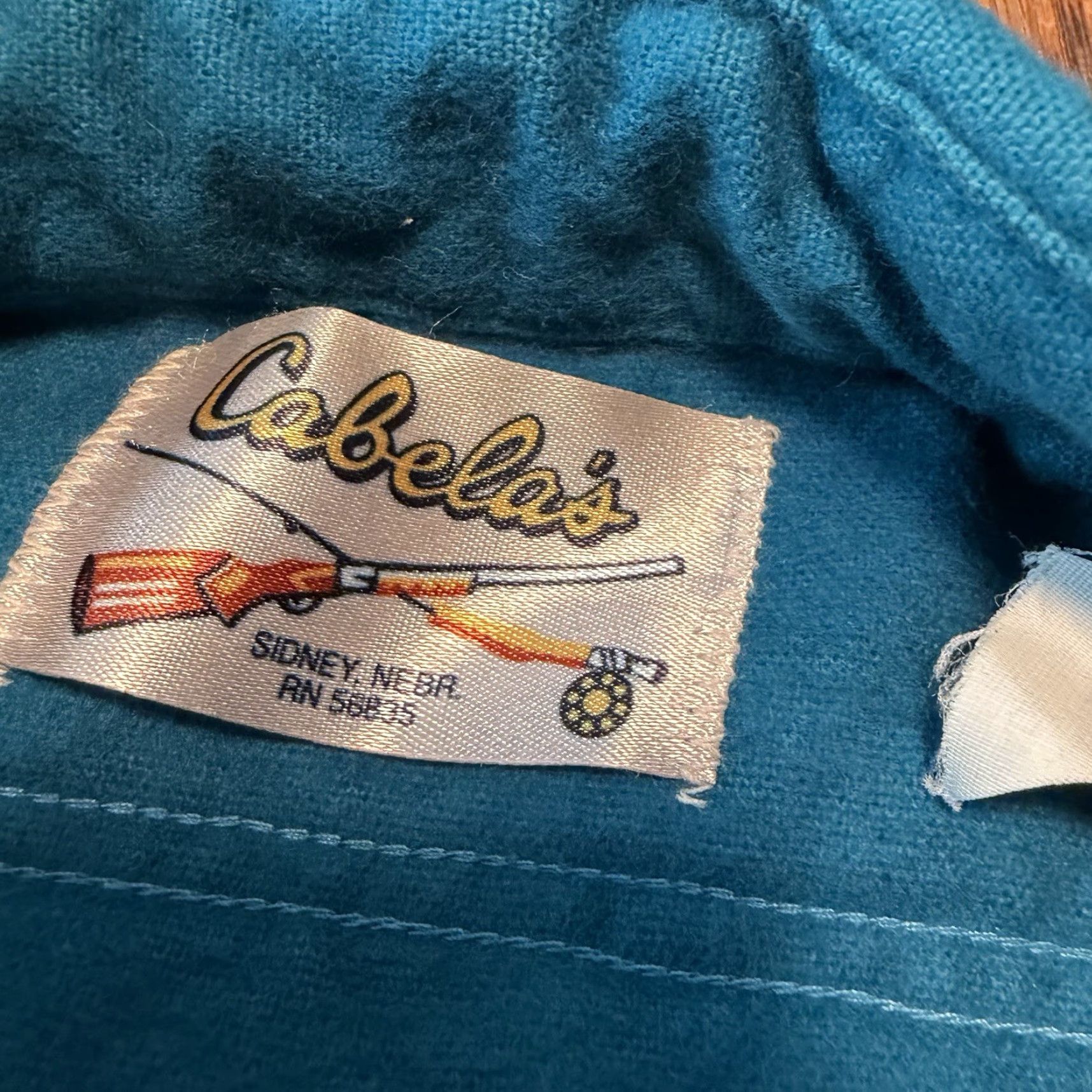 Vintage VINTAGE Cabela's Flannel Shirt Mens Large Teal USA Made Blue Chamois Cloth Pockets Button-Up Heavyweight All Seasons Size US L / EU 52-54 / 3 - 2 Thumbnail