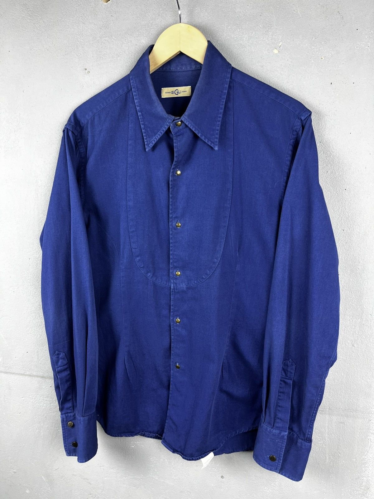Gigli avant garde shirt