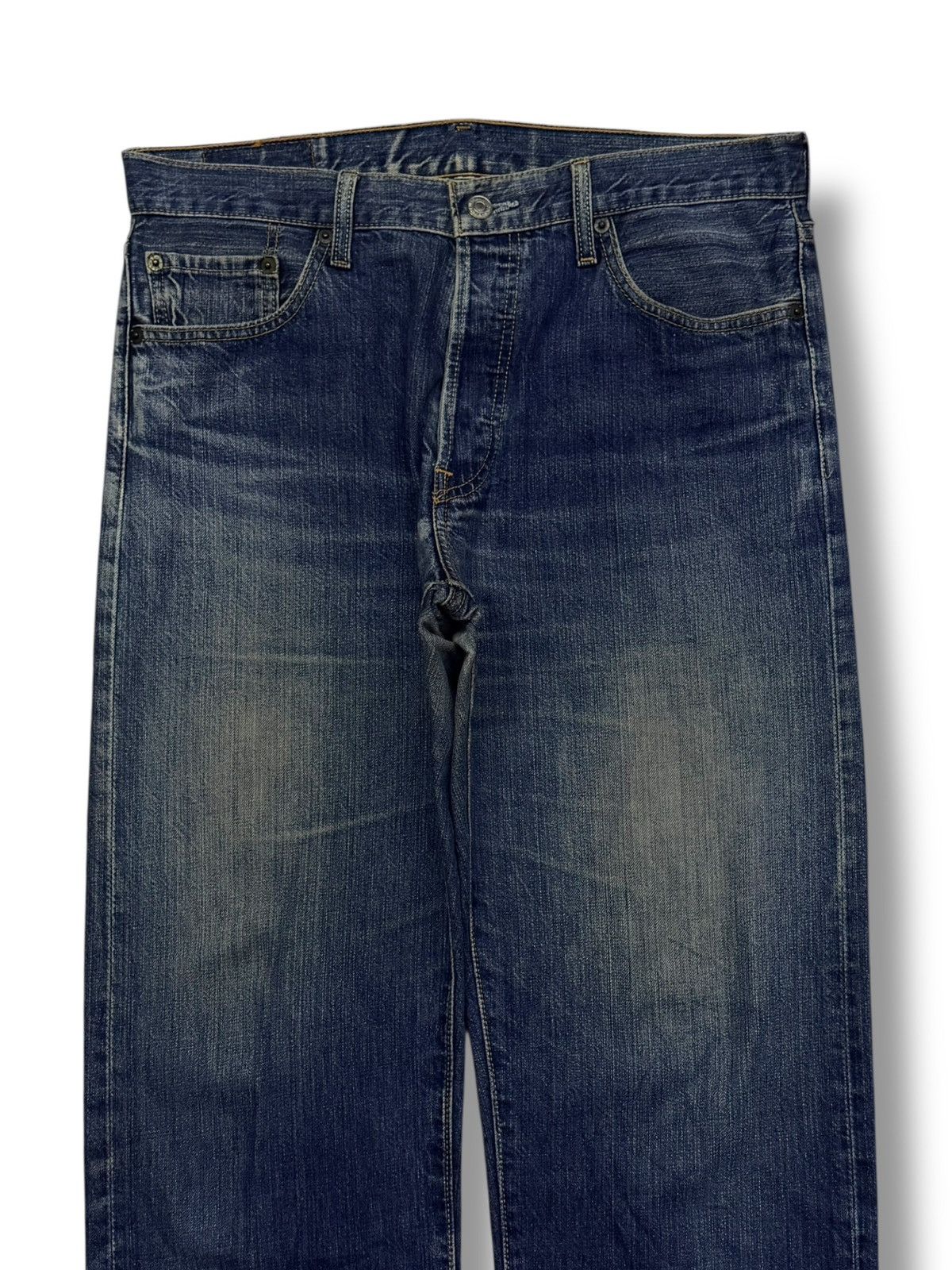 Levi's Vintage 00s Levi’s 501 Japan Market 03501-01 Button 359 |W34 Size US 34 / EU 50 - 4 Thumbnail